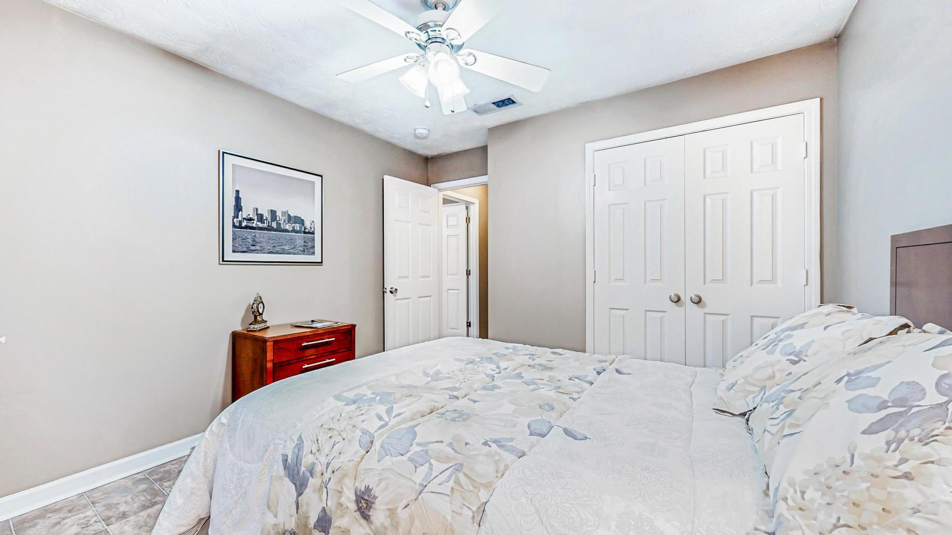 bedroom, detected: bed, fan