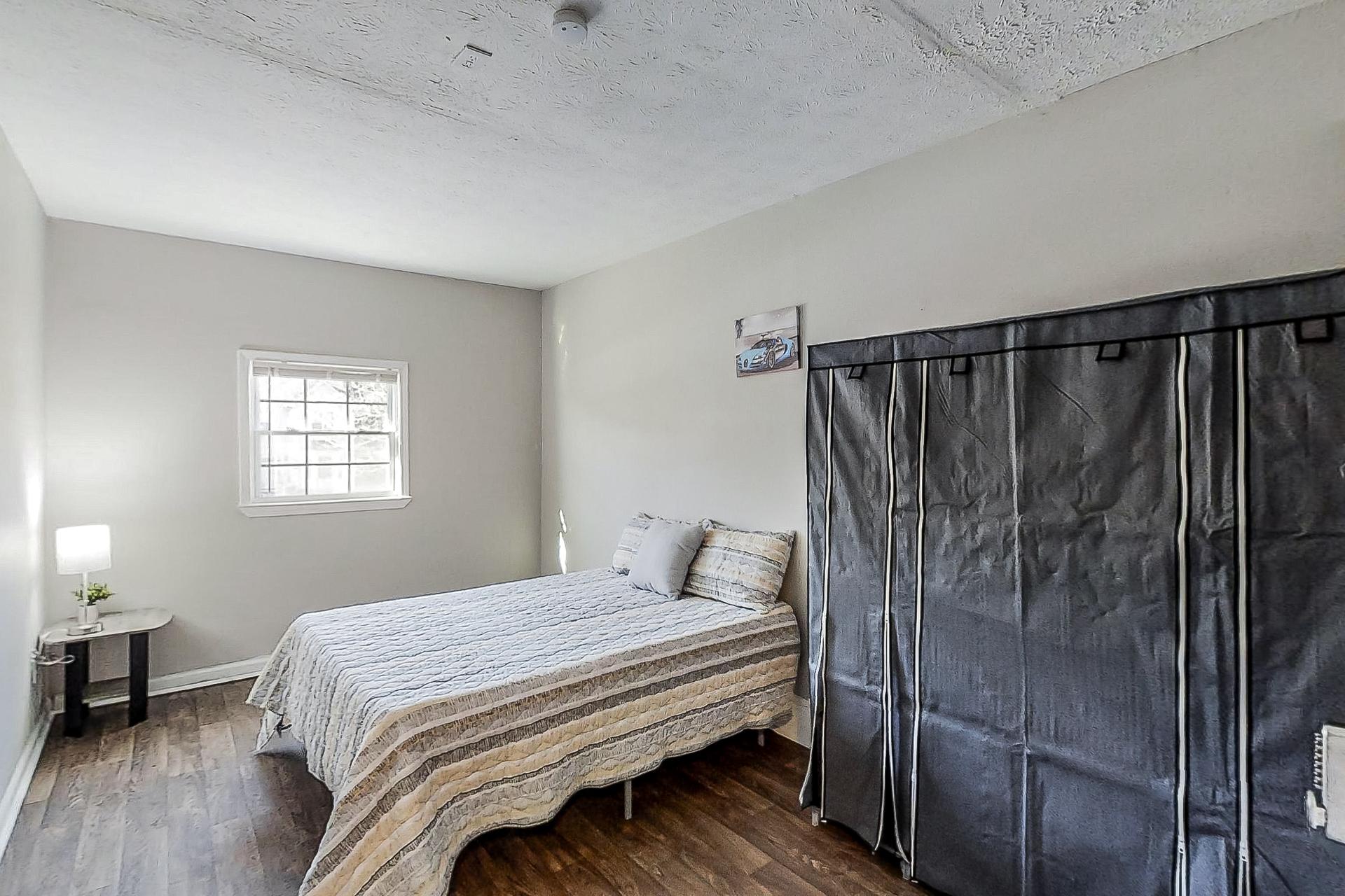 bedroom, detected: bed