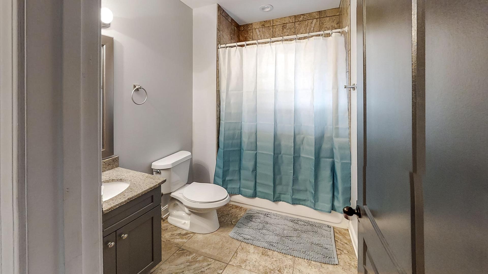 Bathroom(s)