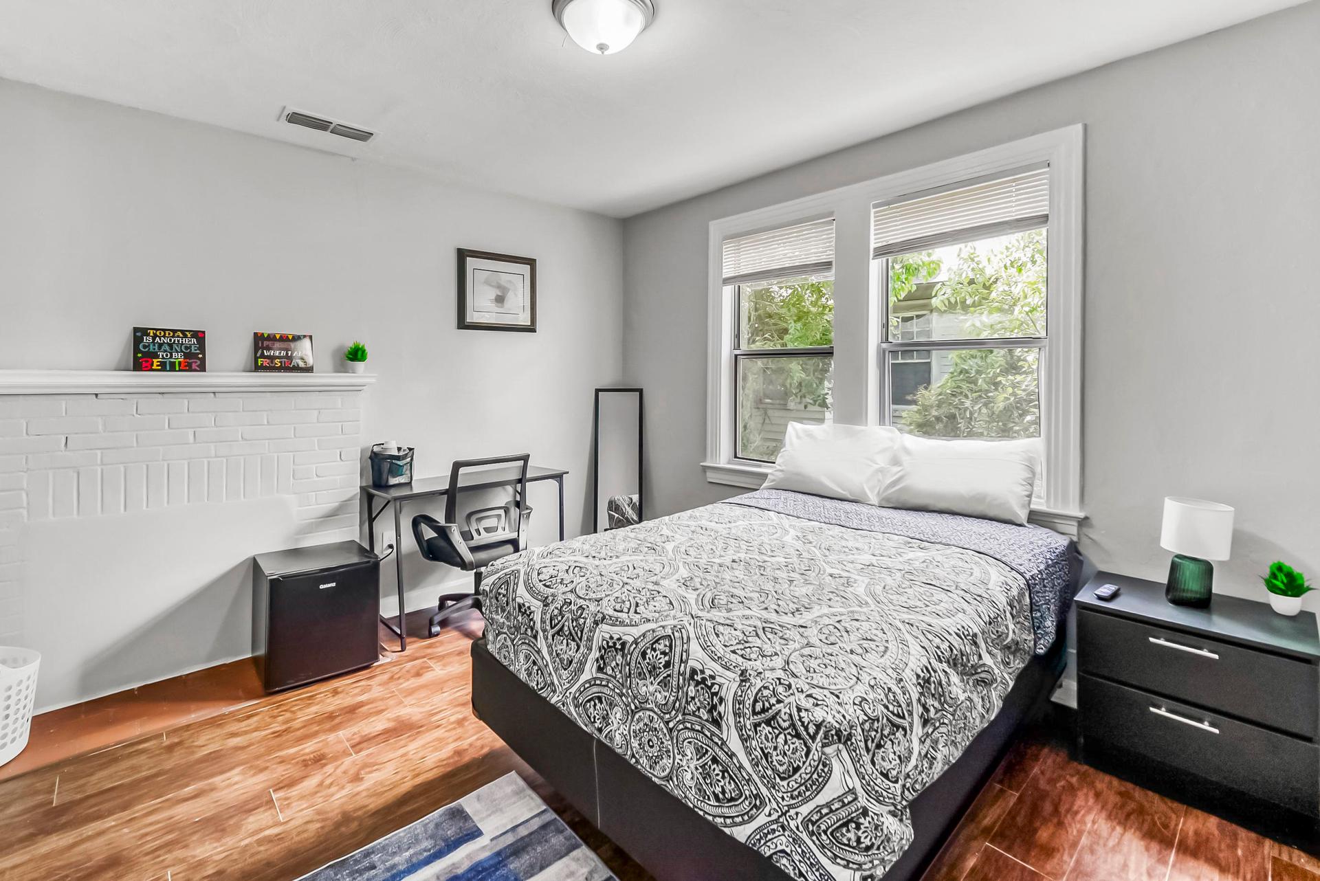 bedroom, detected:bed