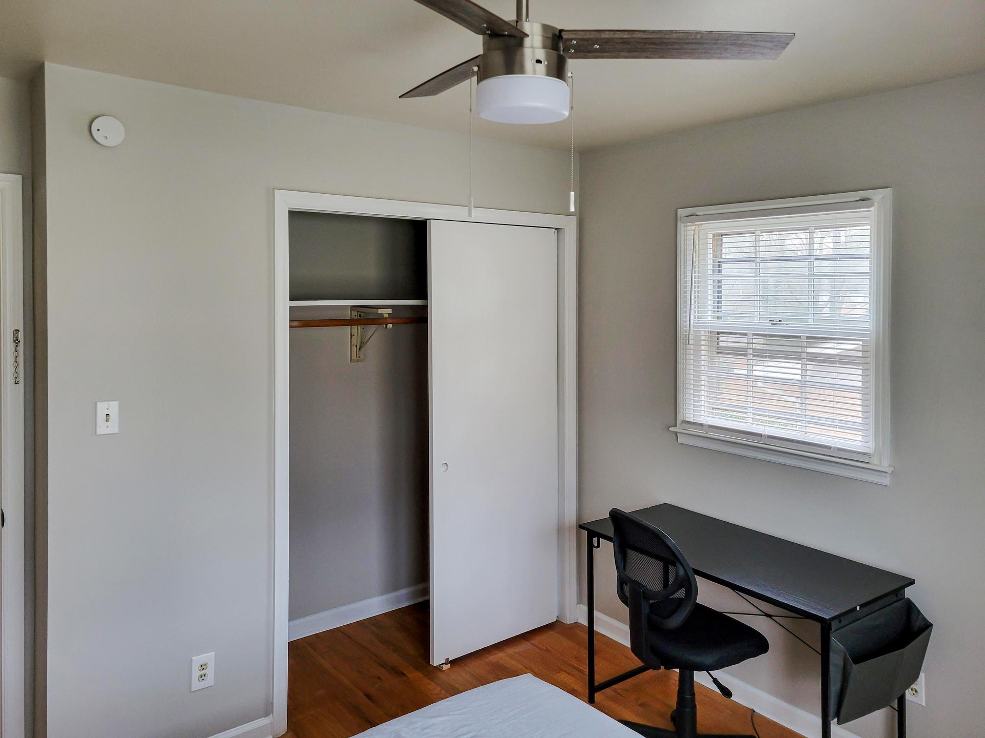 bedroom, detected: ceiling fan, window blind