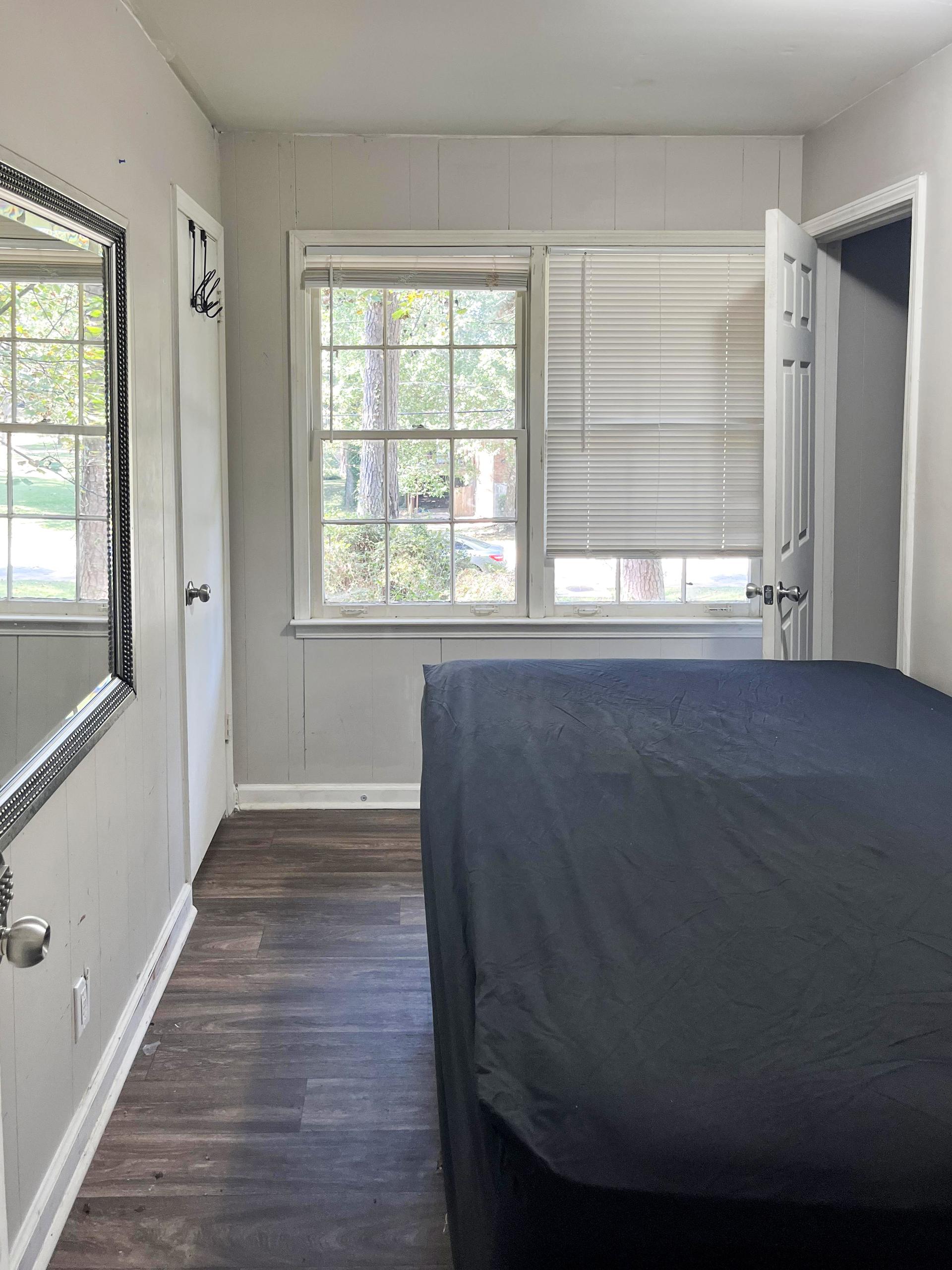 bedroom, detected:bed, window blind