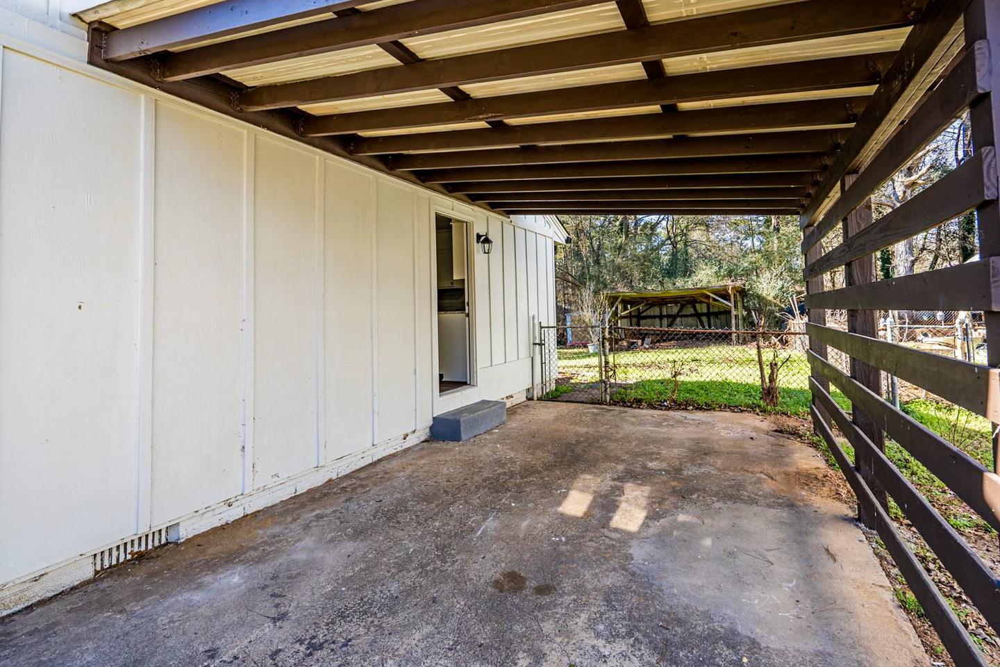 Common spaces including the kitchen