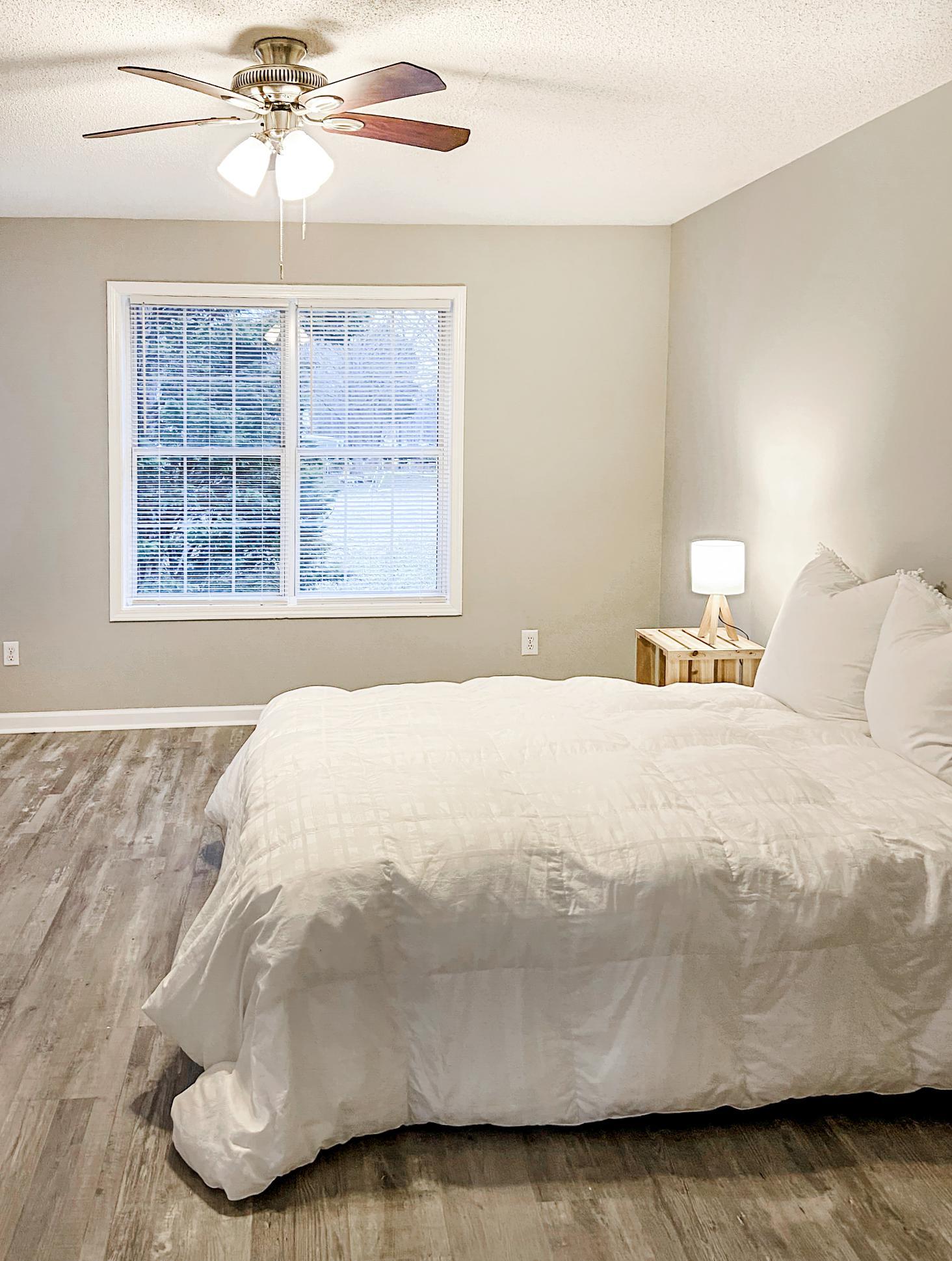 bedroom, detected: bed, fan