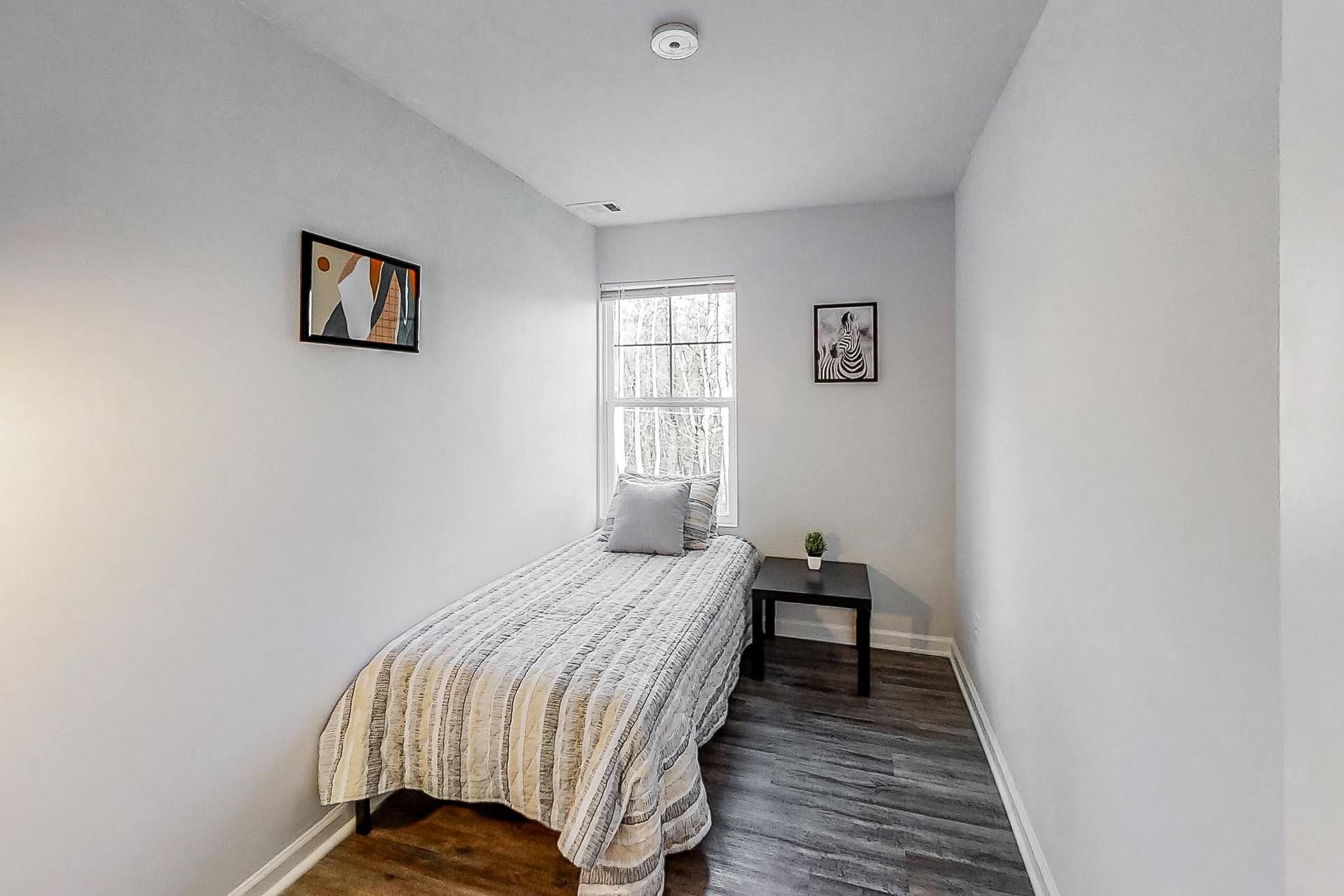 bedroom, detected: bed