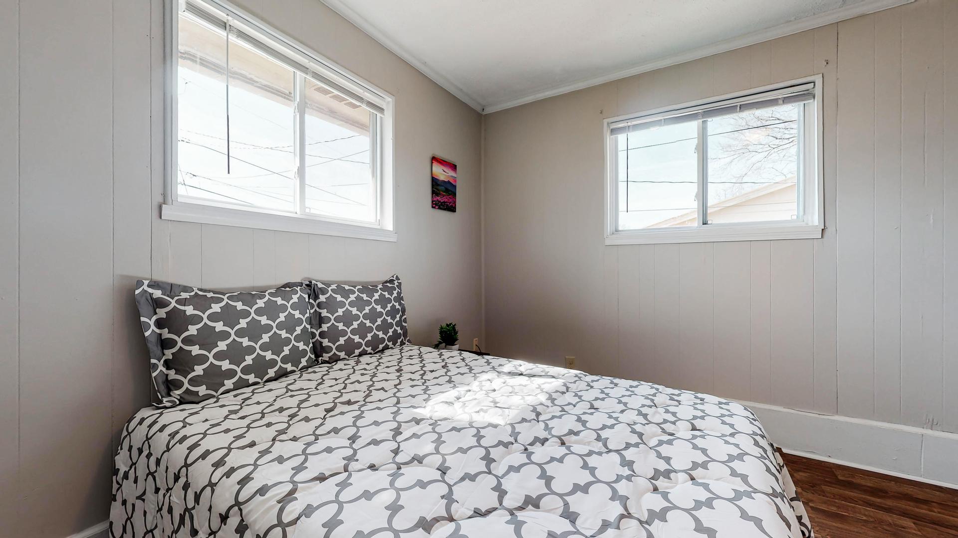 bedroom, detected: window blind, bed