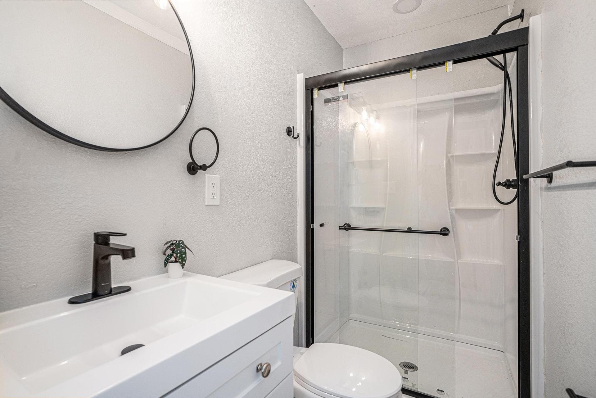 Private Bathroom Room 3