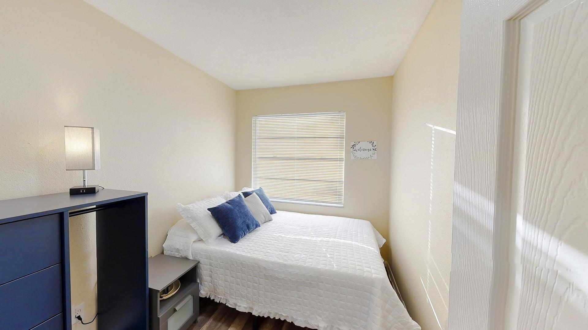 bedroom, detected: bed