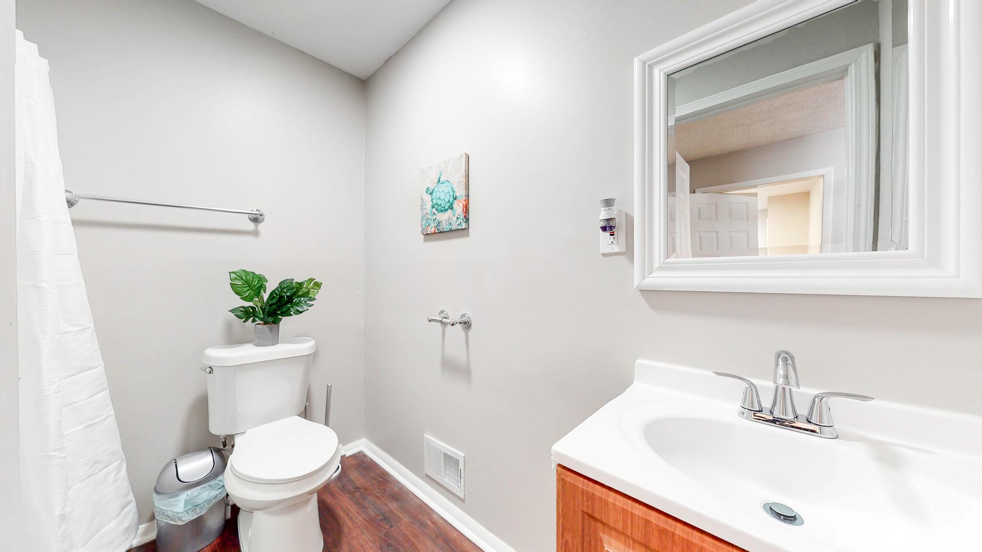 Bathroom(s)