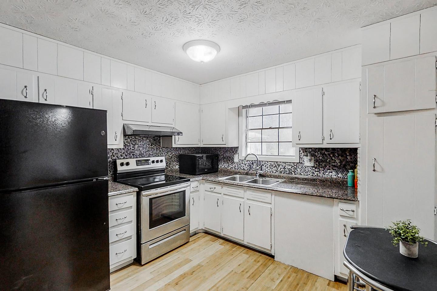 Common spaces including the kitchen