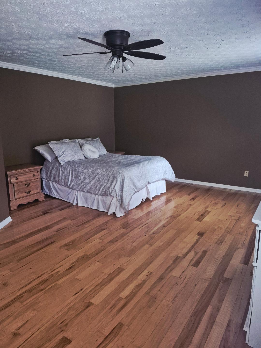 Large Bedroom