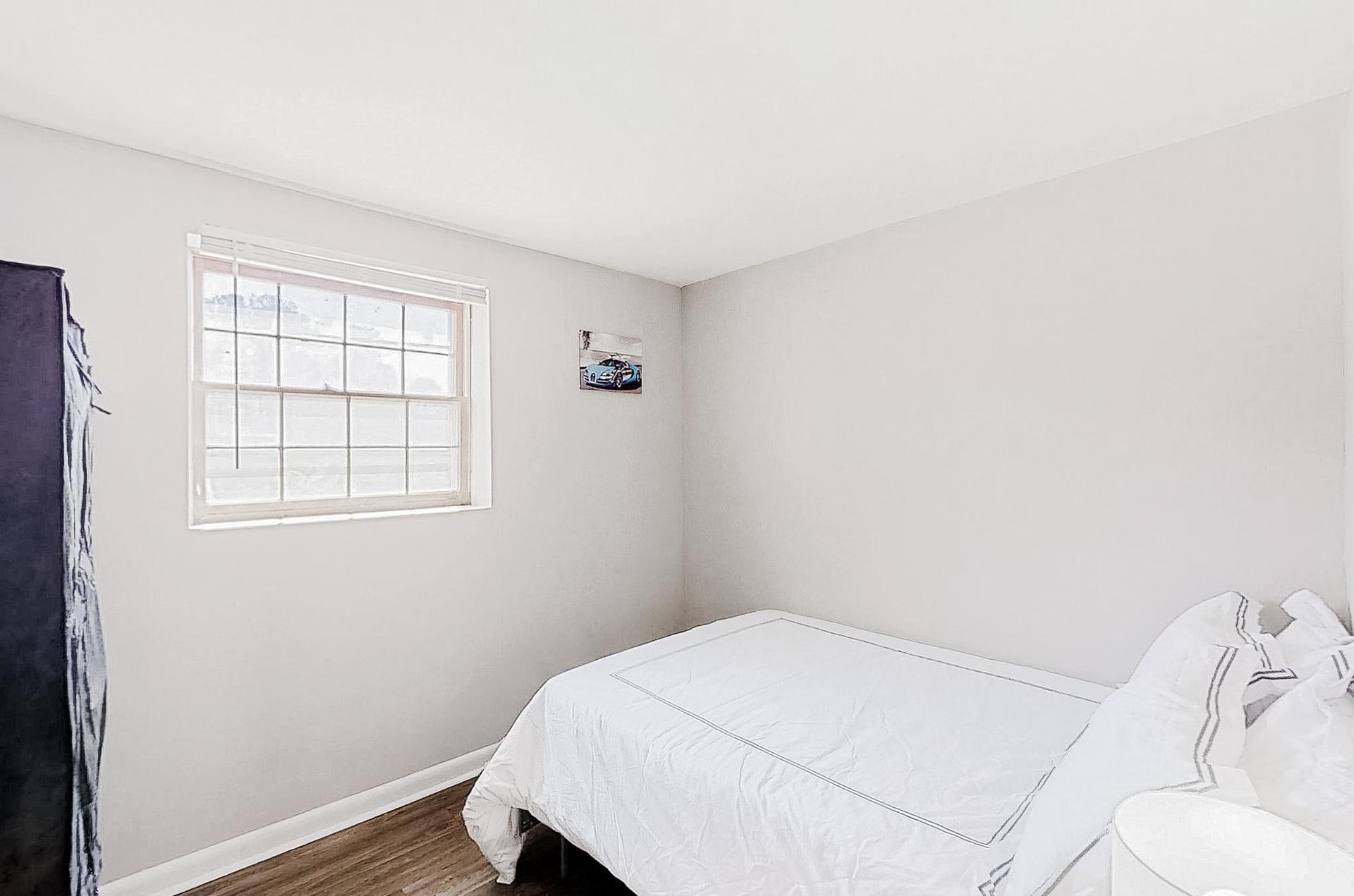 bedroom, detected: bed