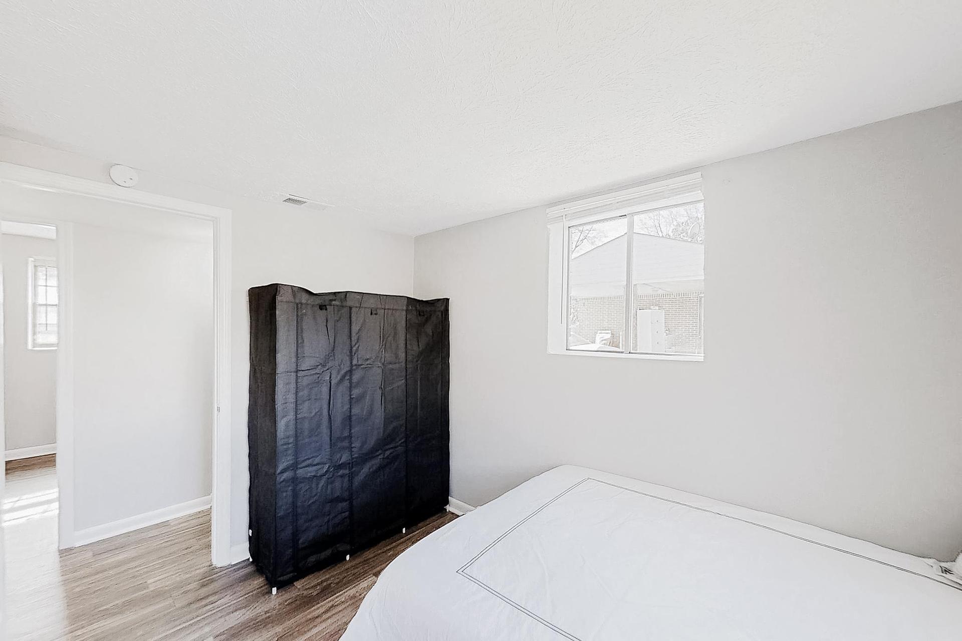 bedroom, detected: bed