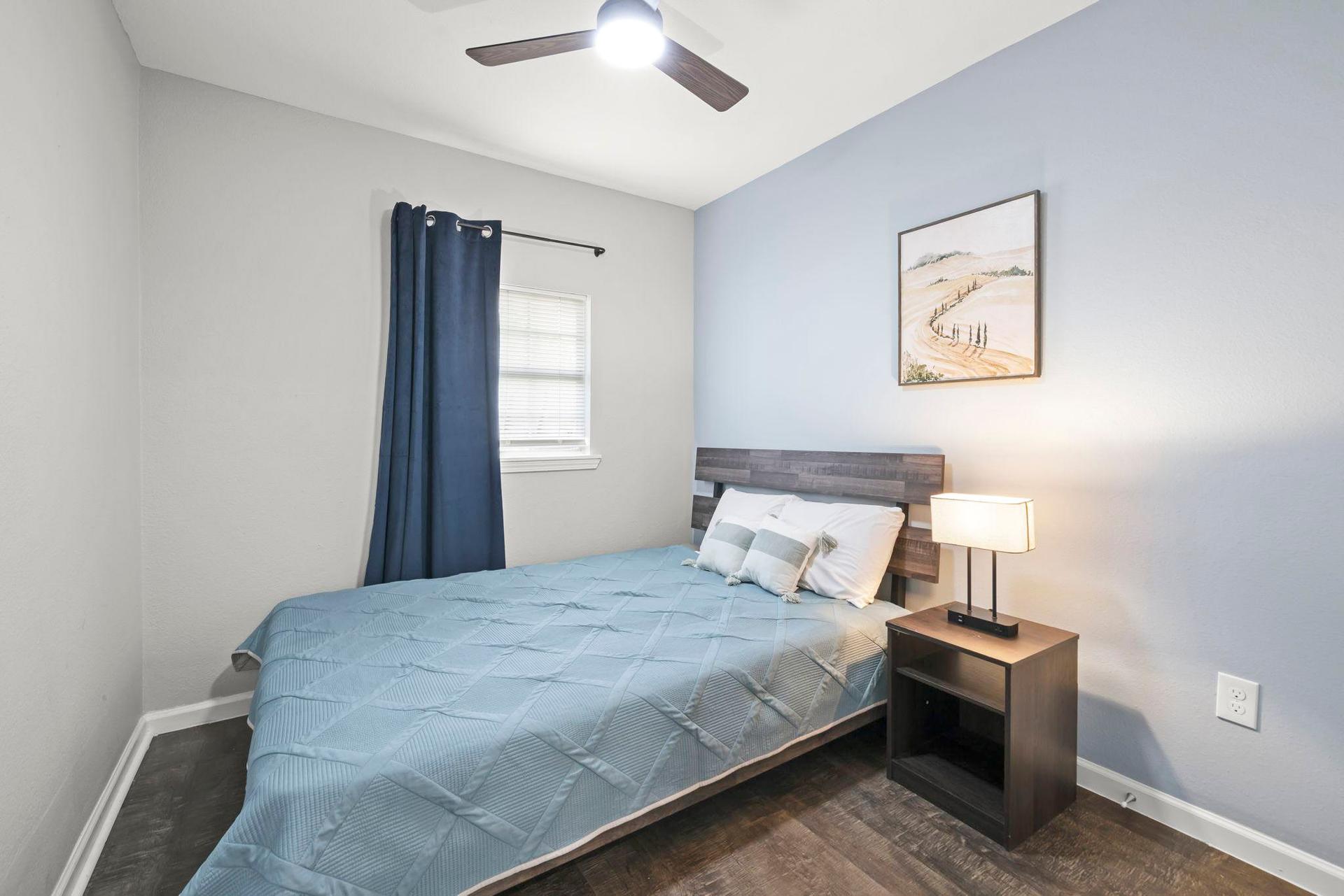 bedroom, detected:bed, ceiling fan, window blind