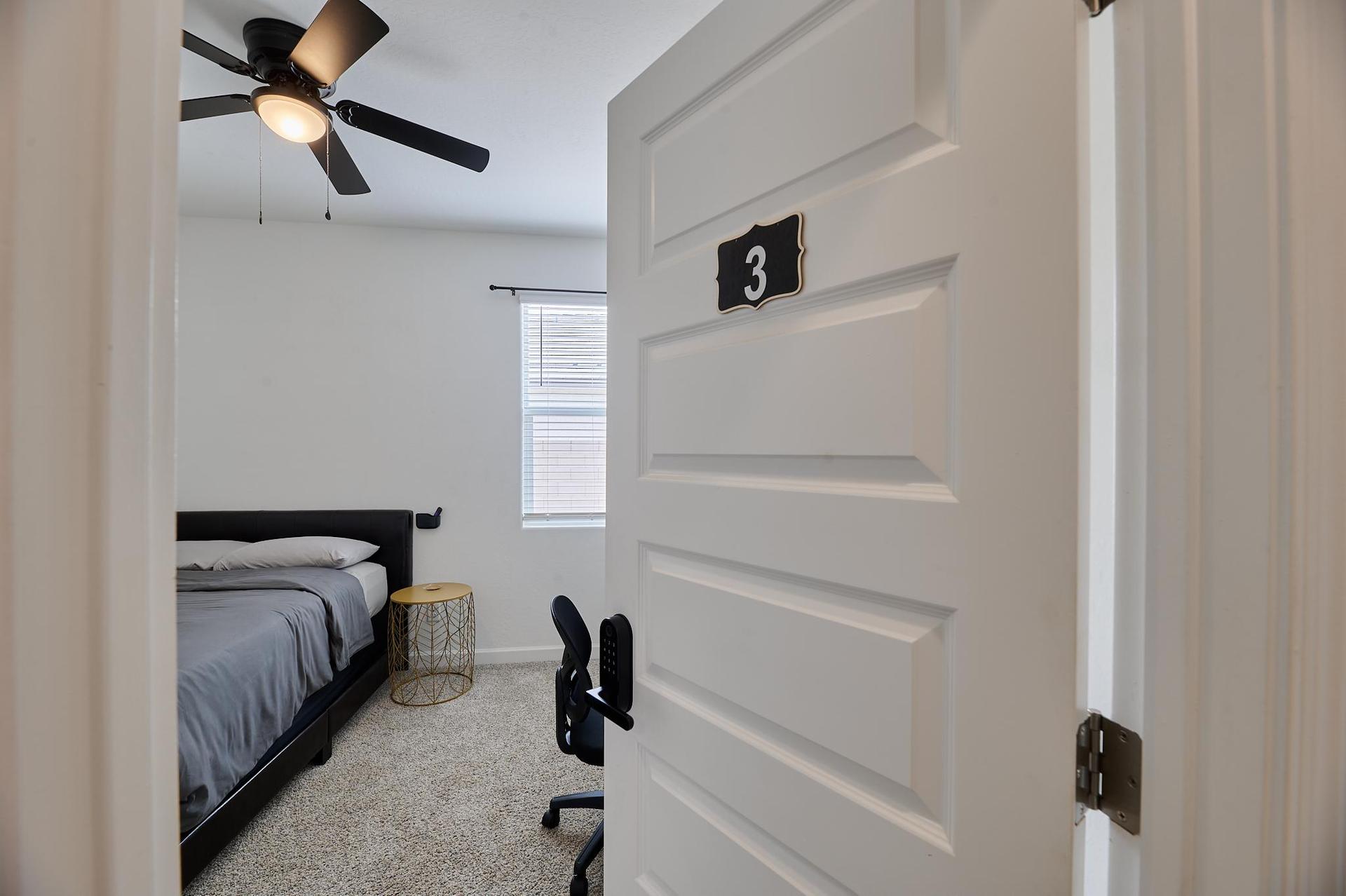 Room 3 - Walk-in View