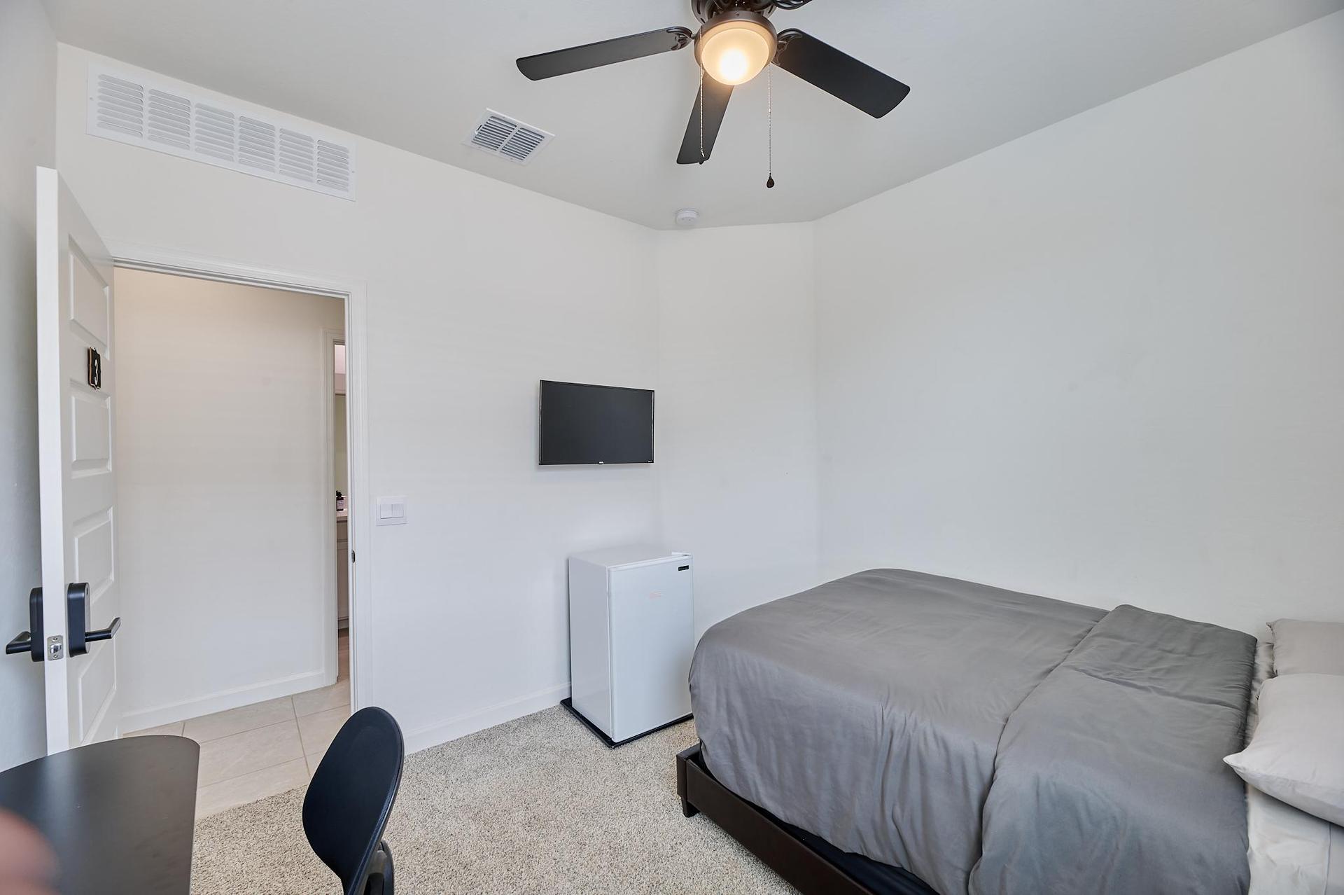 Room 3 - Roku Smart TV