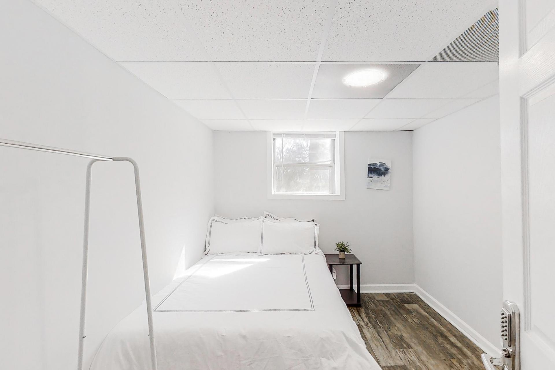bedroom, detected: bed