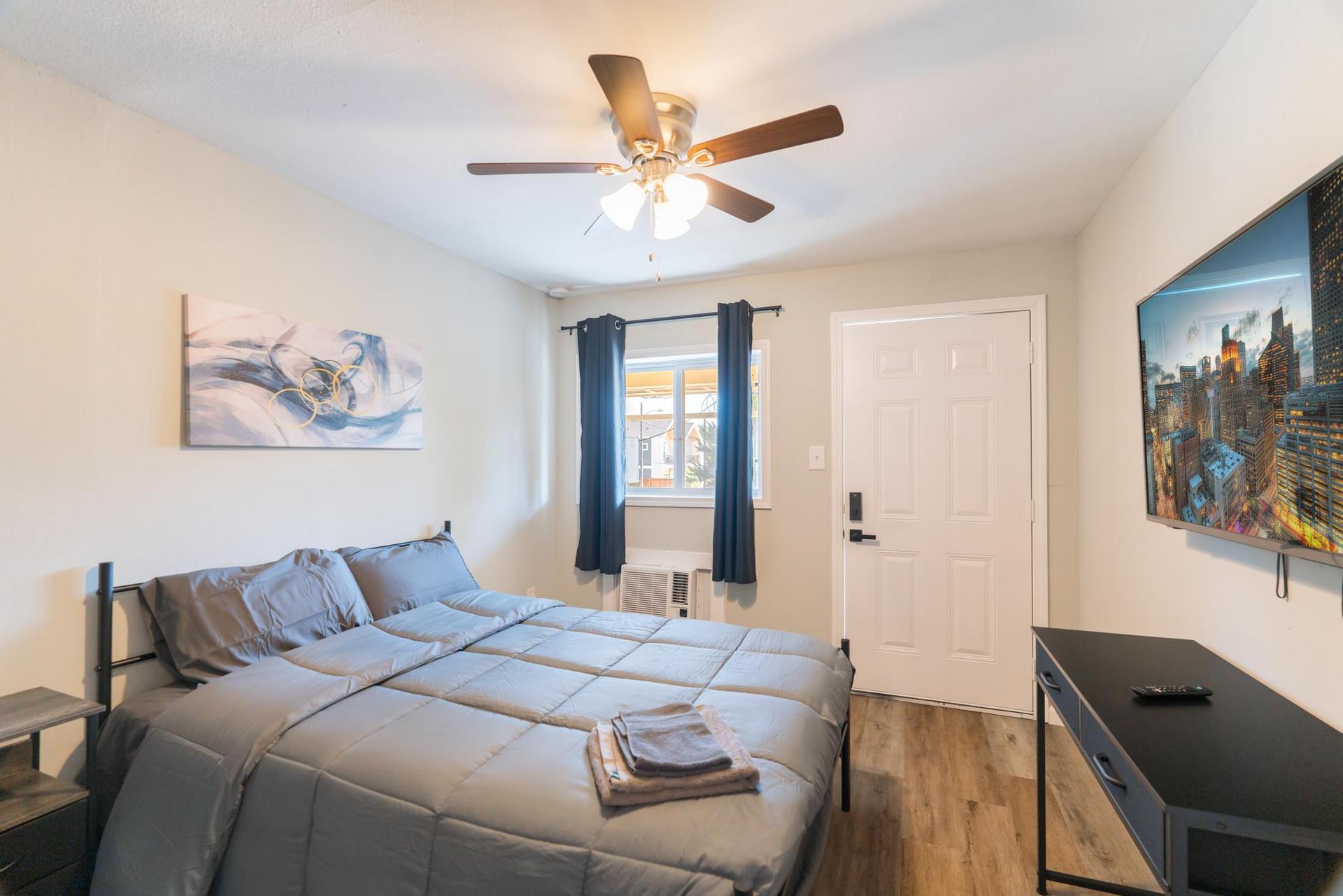 Full Size Bed