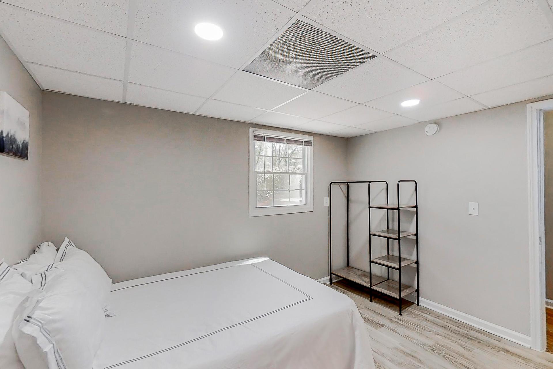 bedroom, detected: bed
