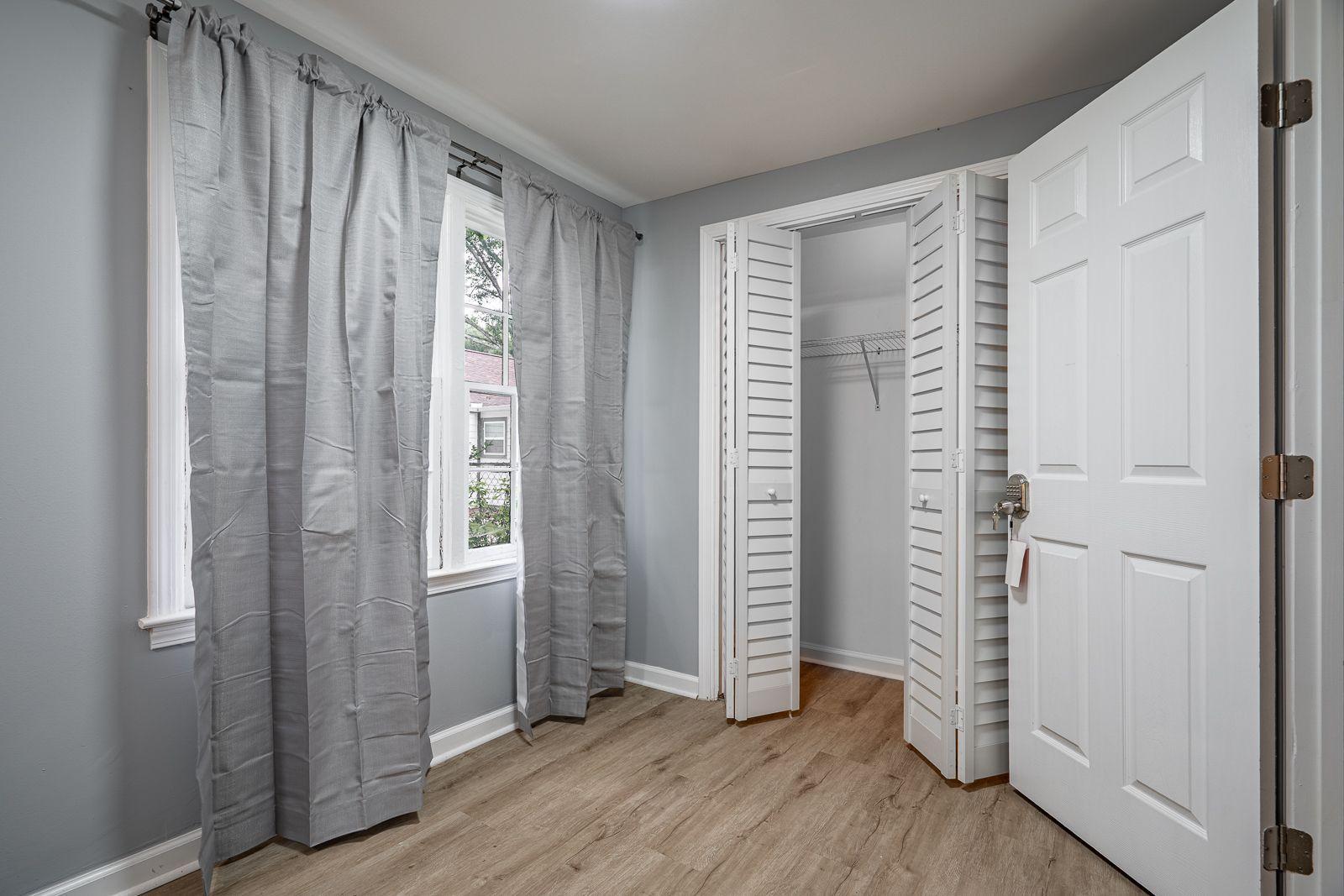 PadMates must bring their own bed linens.