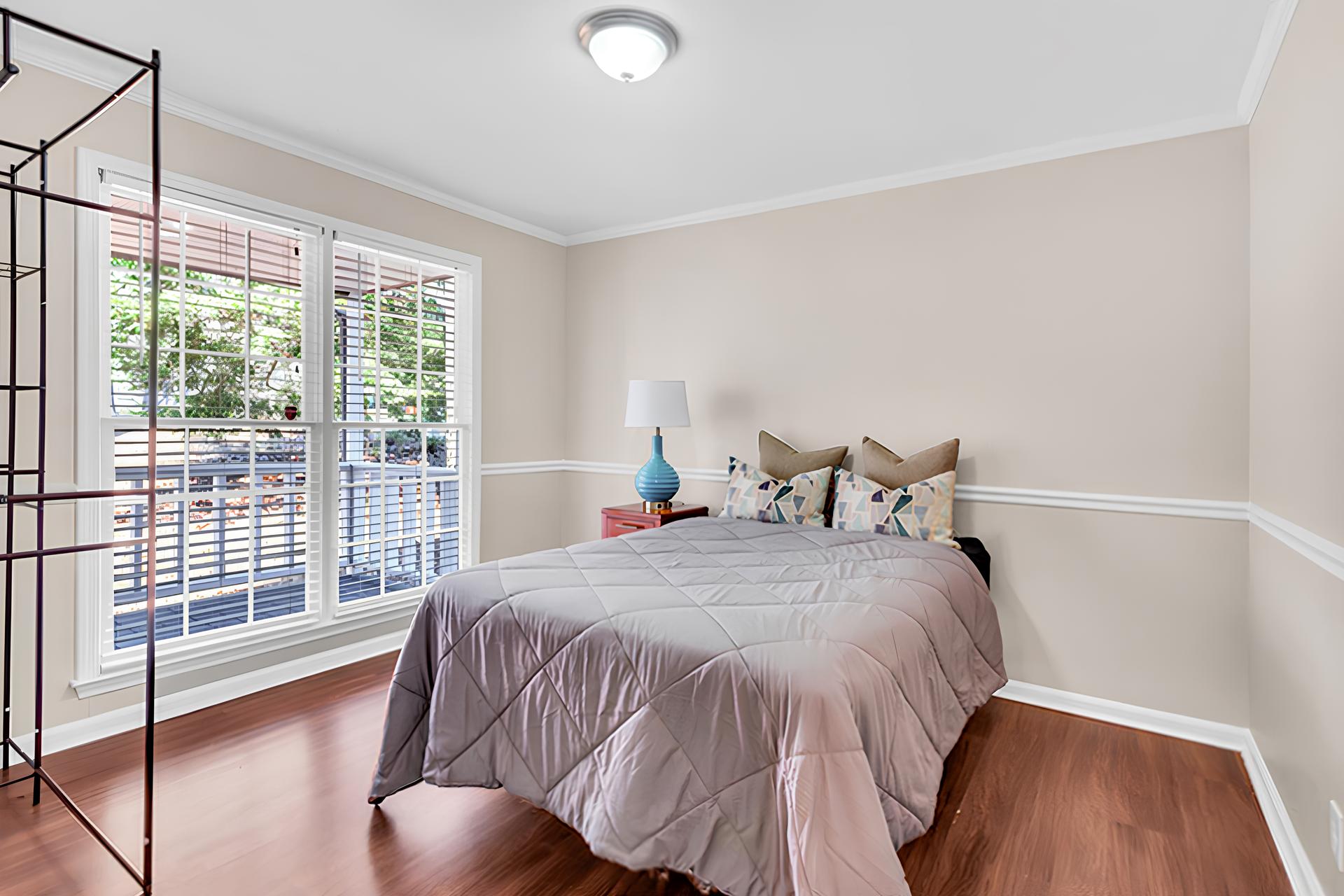 bedroom, detected: bed