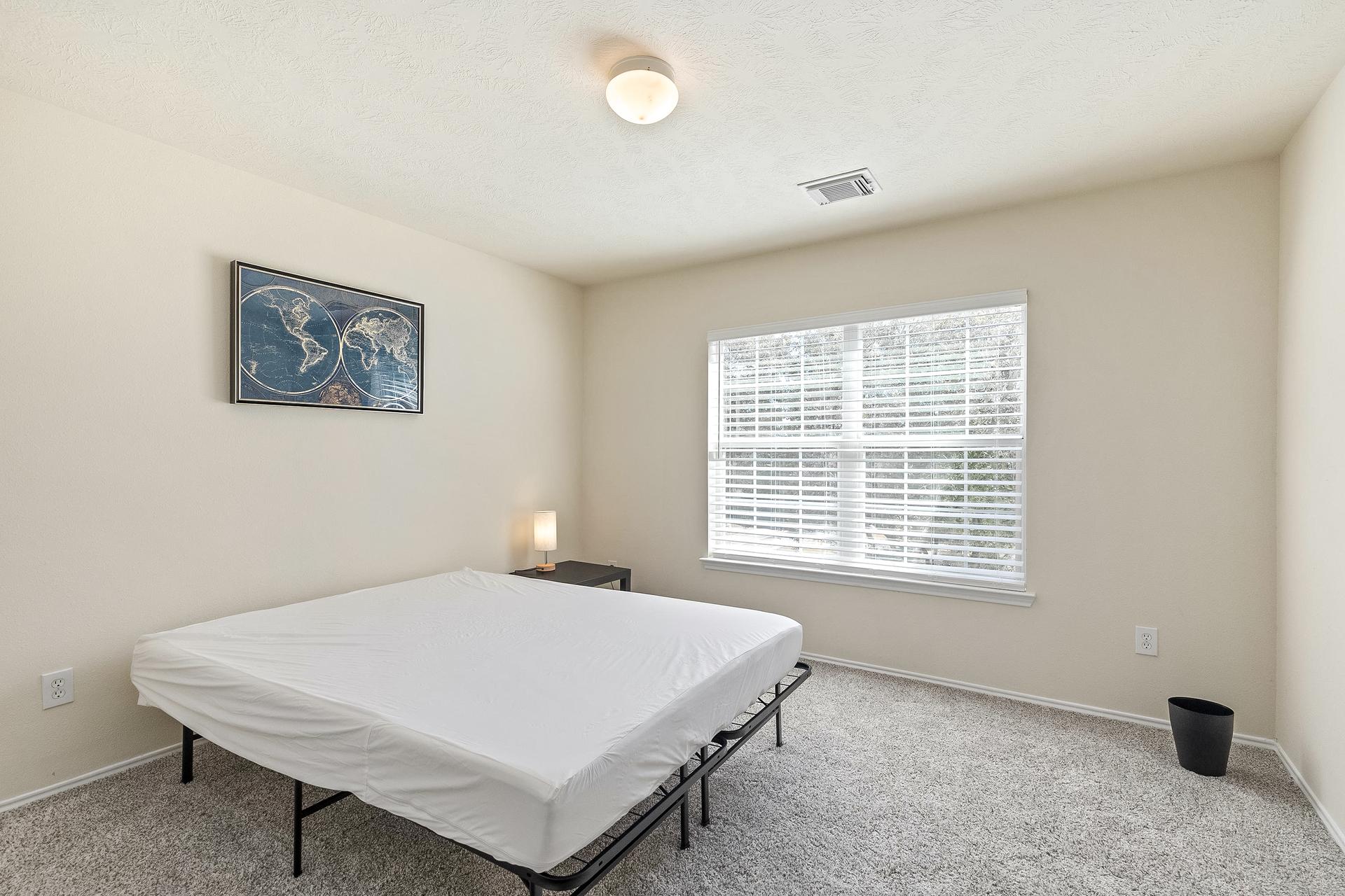 bedroom, detected: bed, window blind