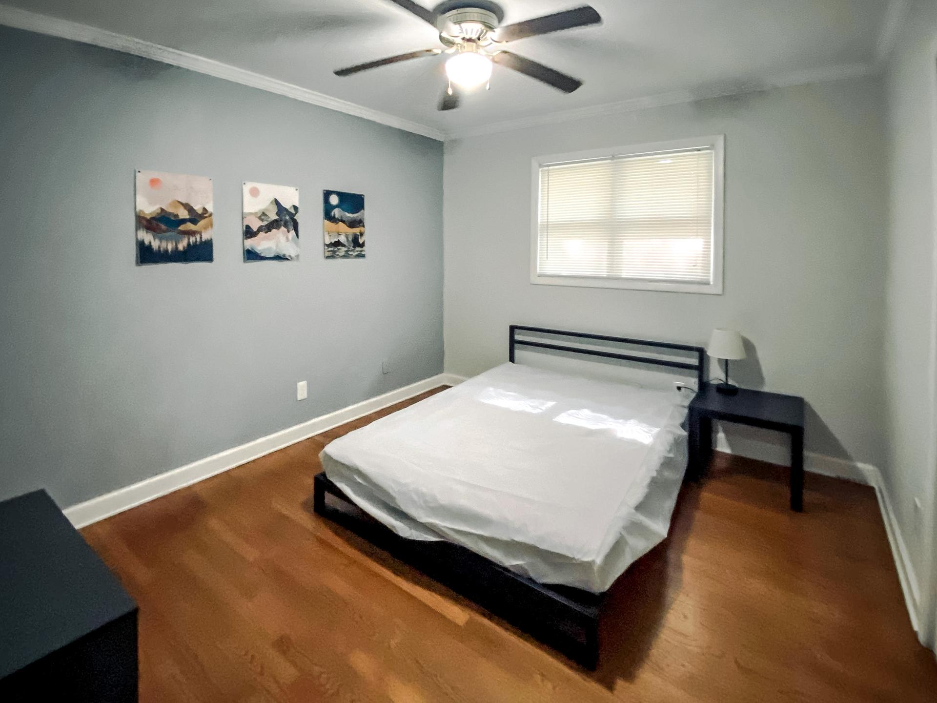 bedroom, detected: ceiling fan, bed, window blind