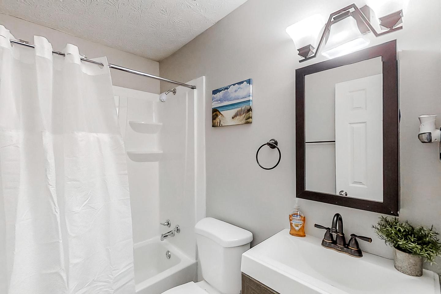 Bathroom(s)