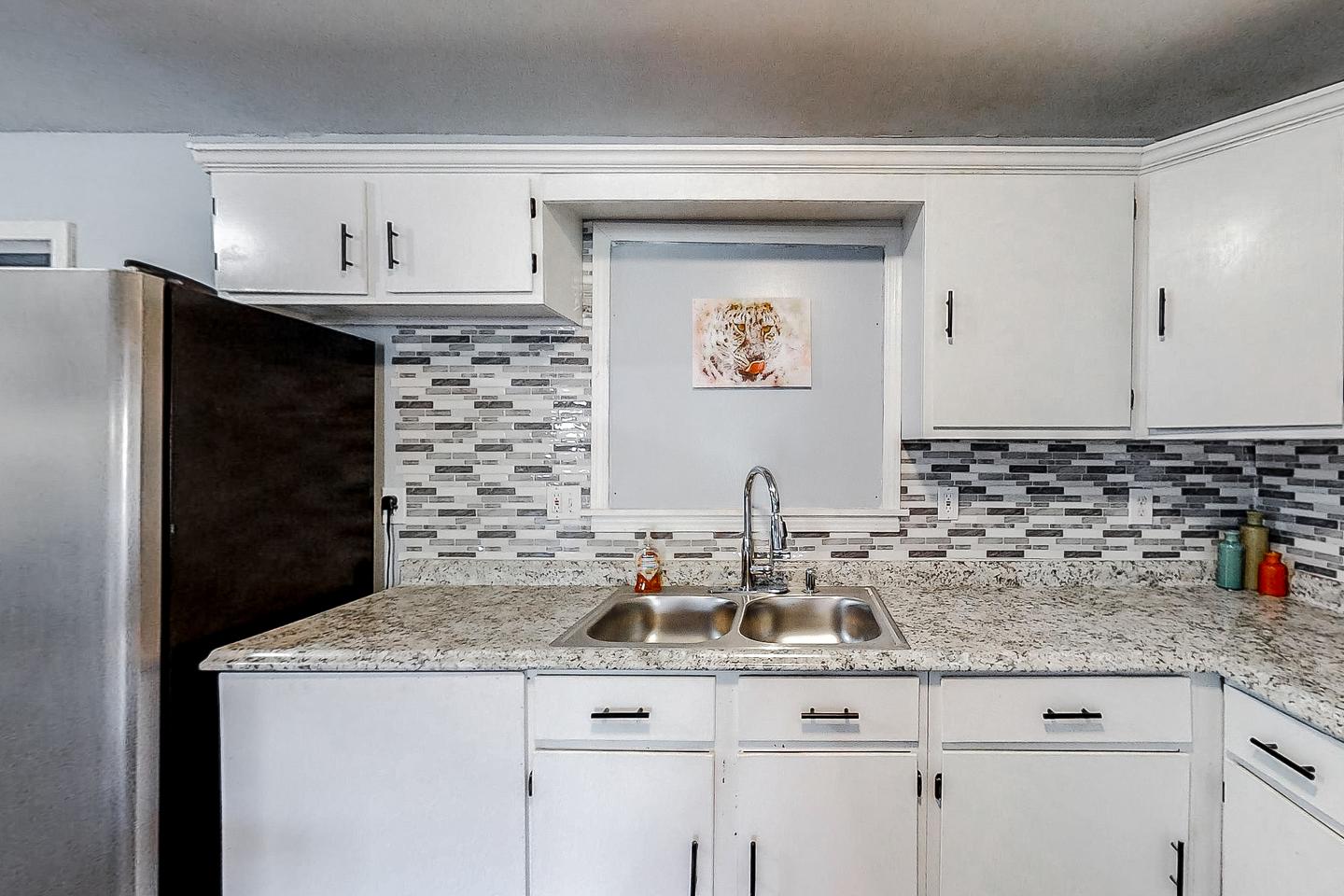 Common spaces including the kitchen