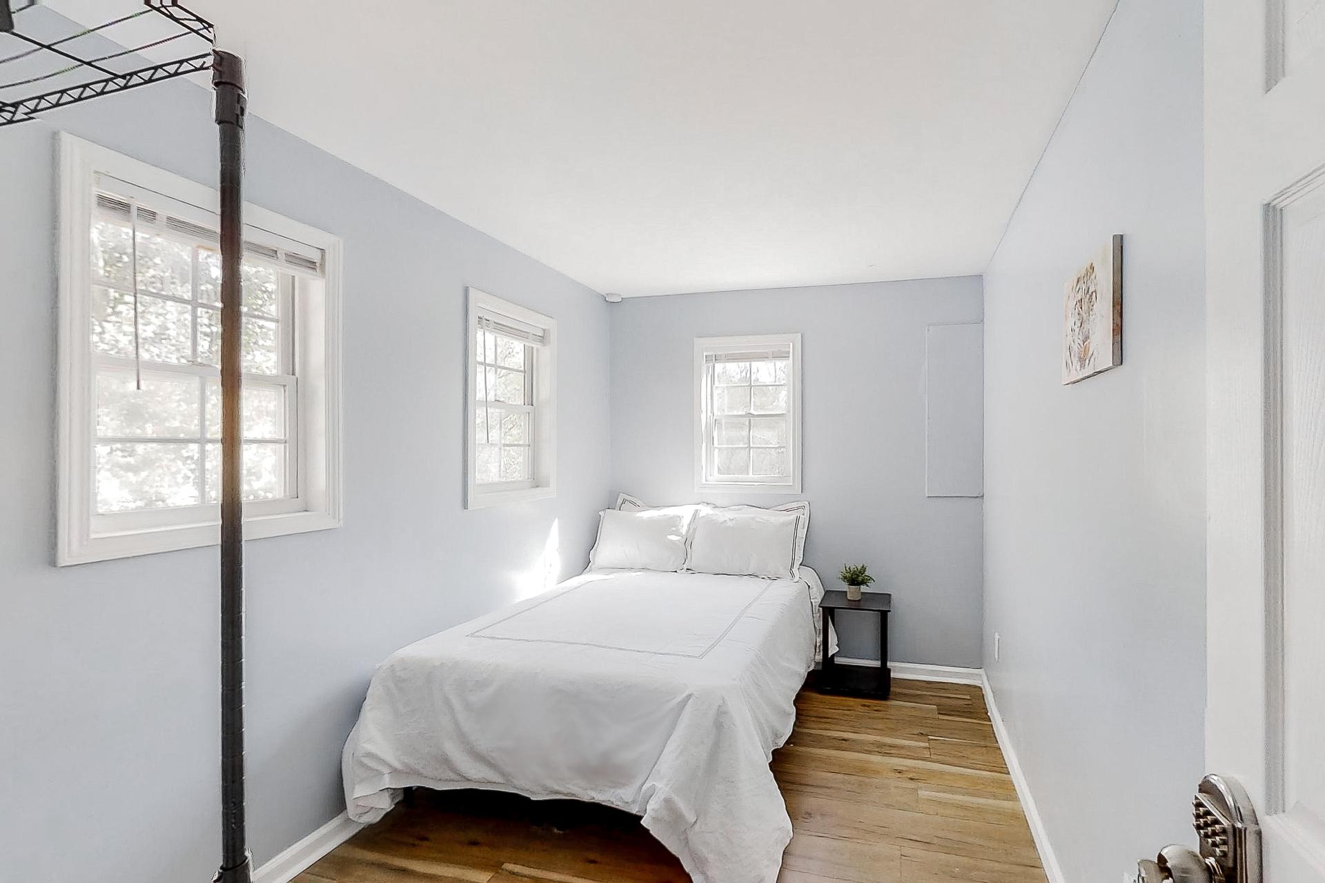 bedroom, detected: bed