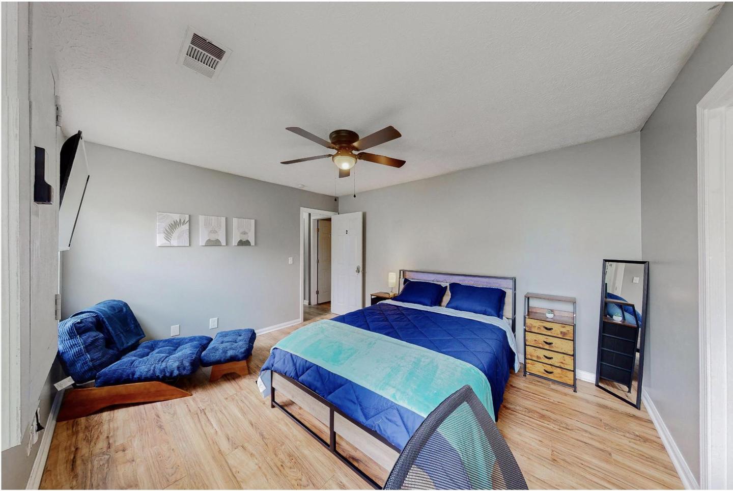 bedroom