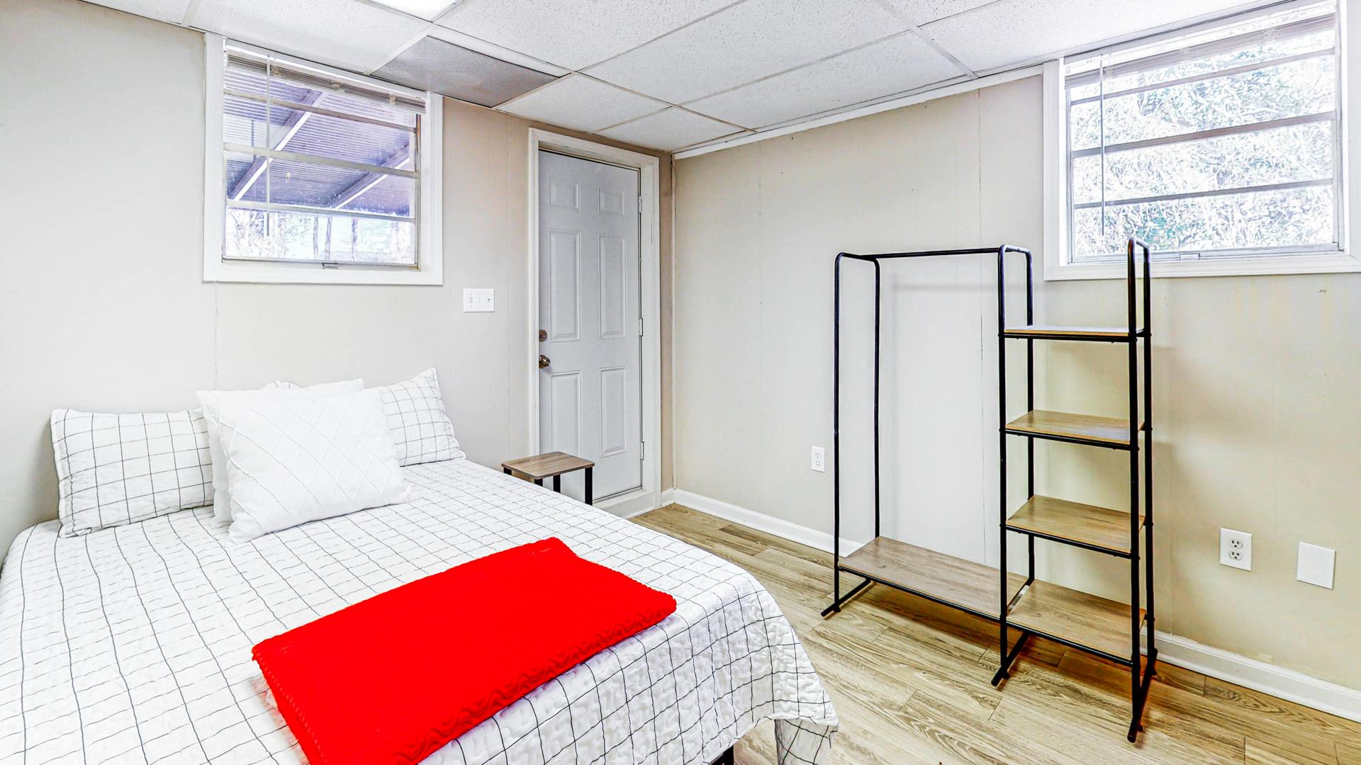 bedroom, detected: bed