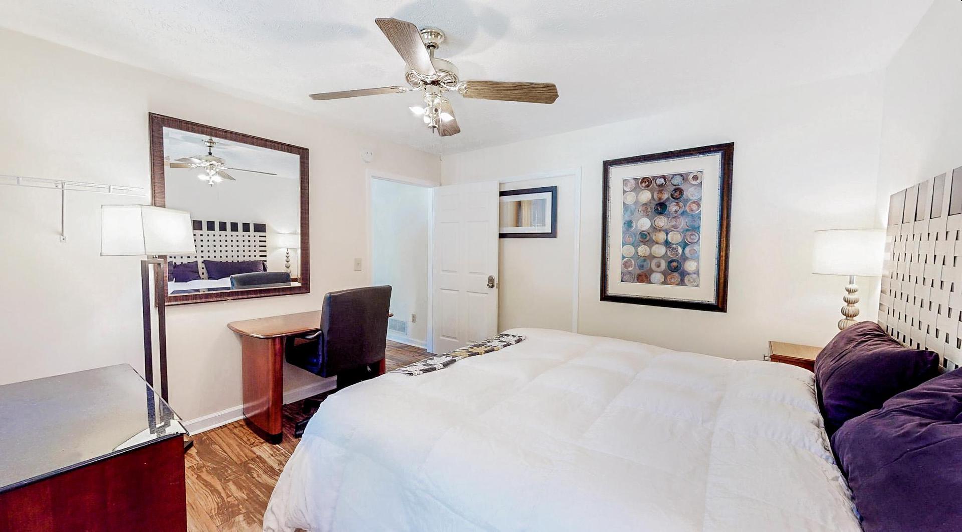 bedroom, detected: bed, fan