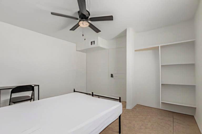 bedroom, detected:ceiling fan, bed