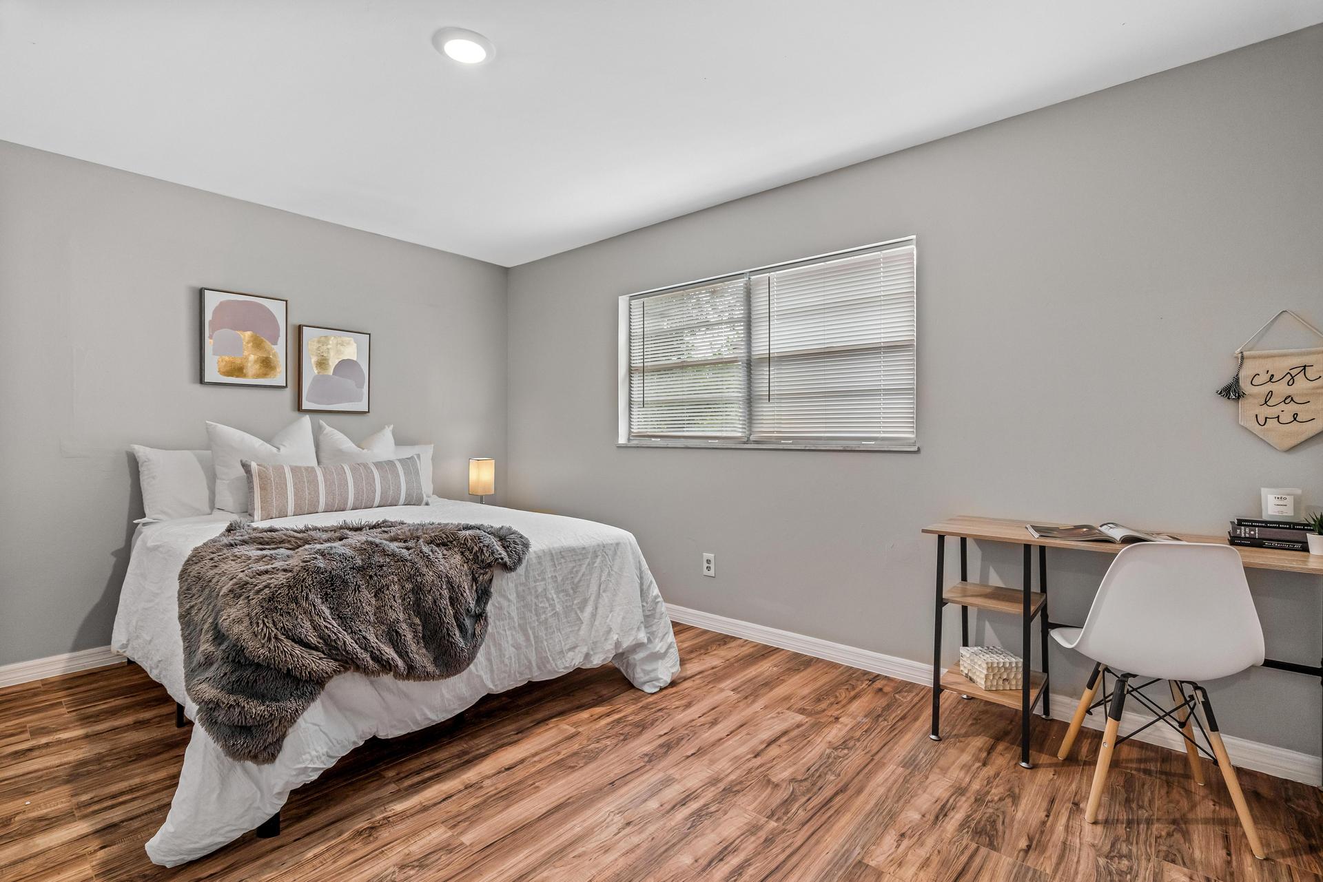 bedroom, detected: bed