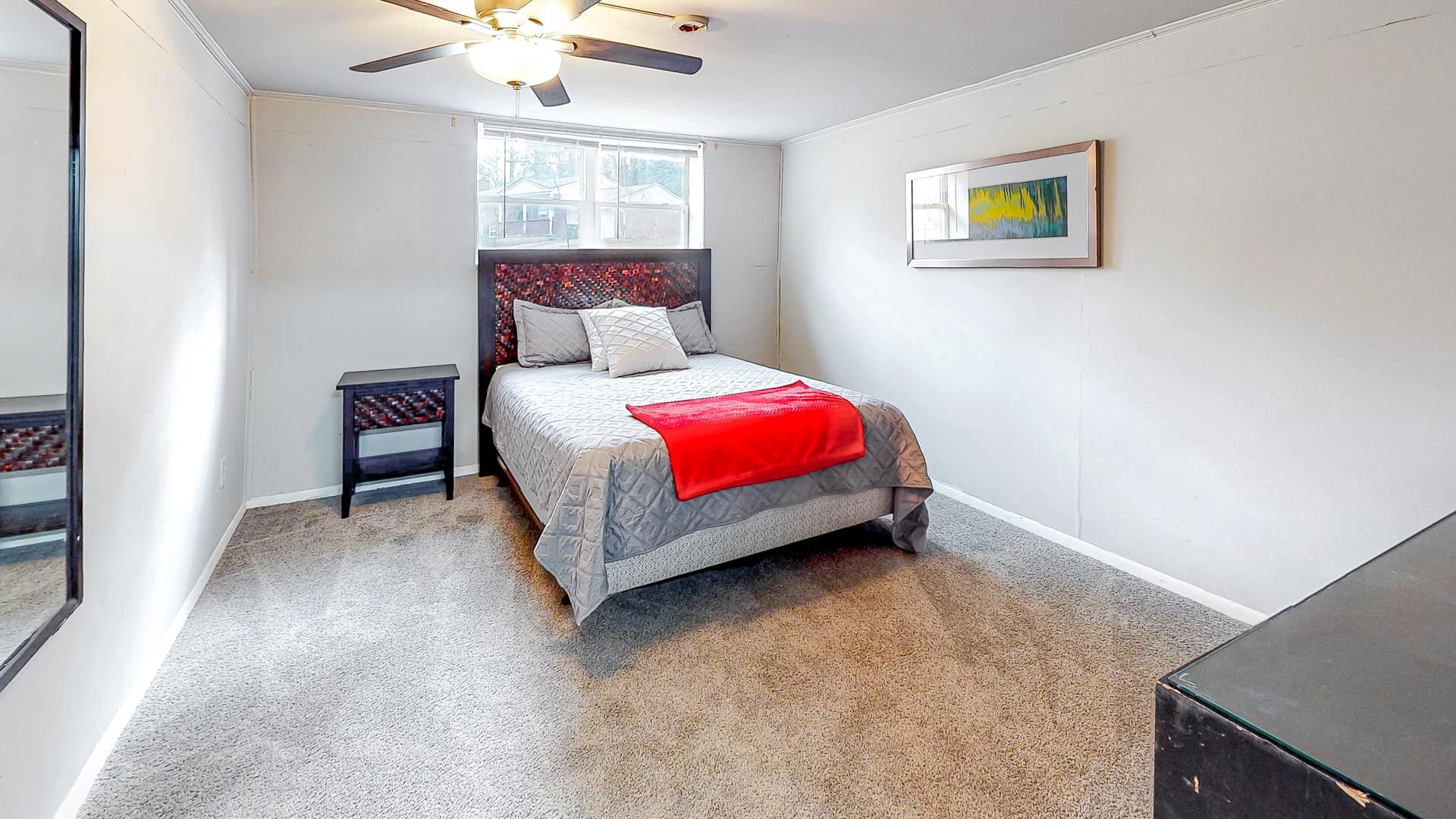 bedroom, detected: ceiling fan, bed, window blind