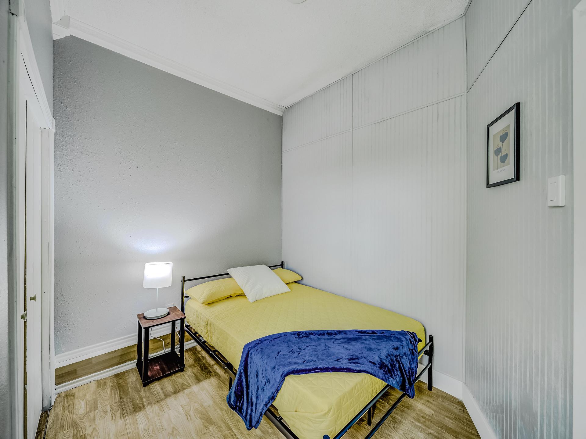 bedroom, detected:bed