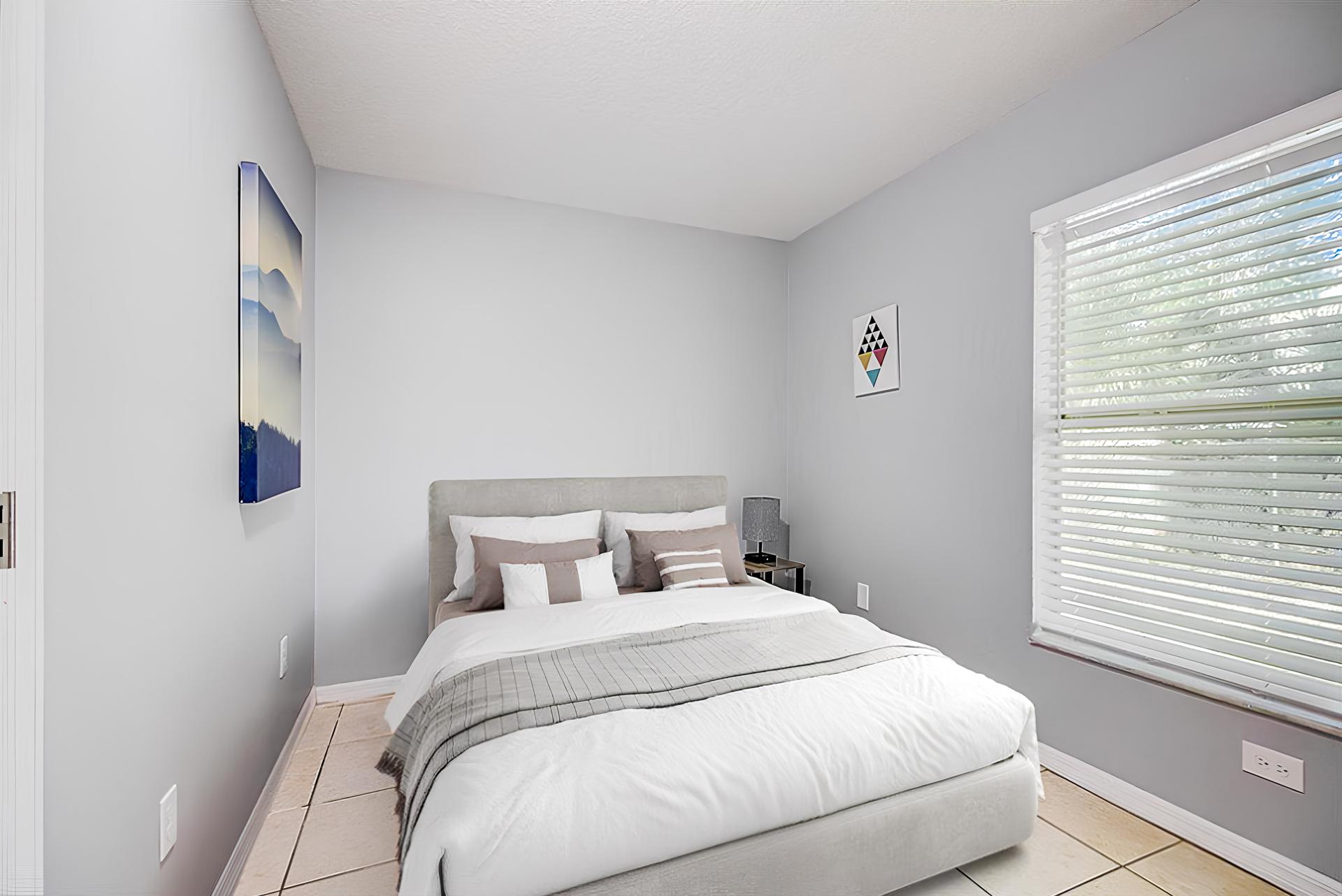 bedroom, detected: bed, window blind