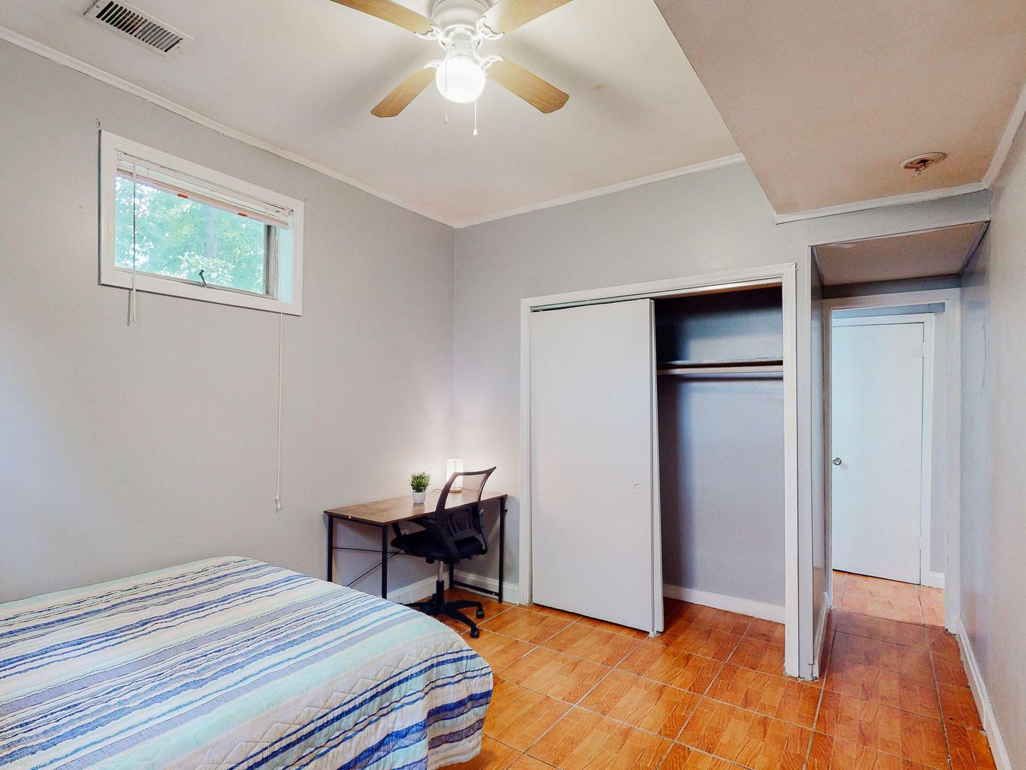 bedroom