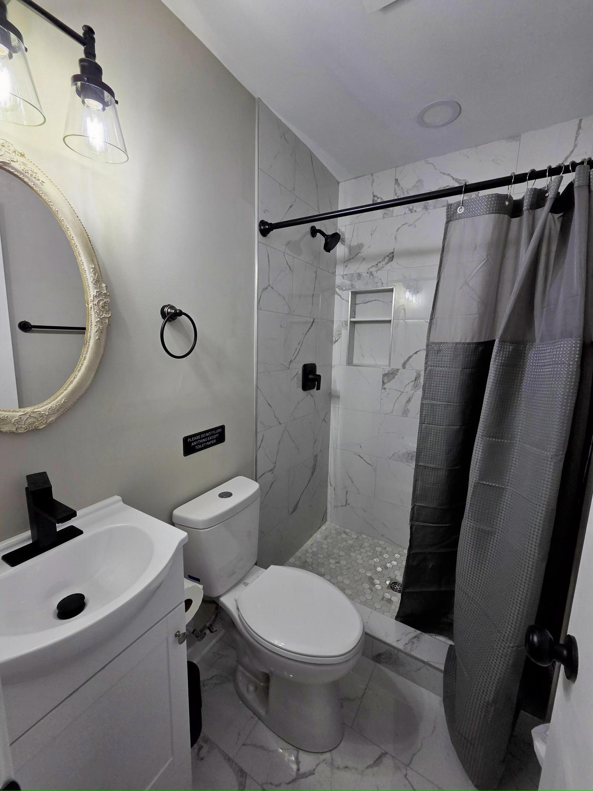 Room 1 Private bath