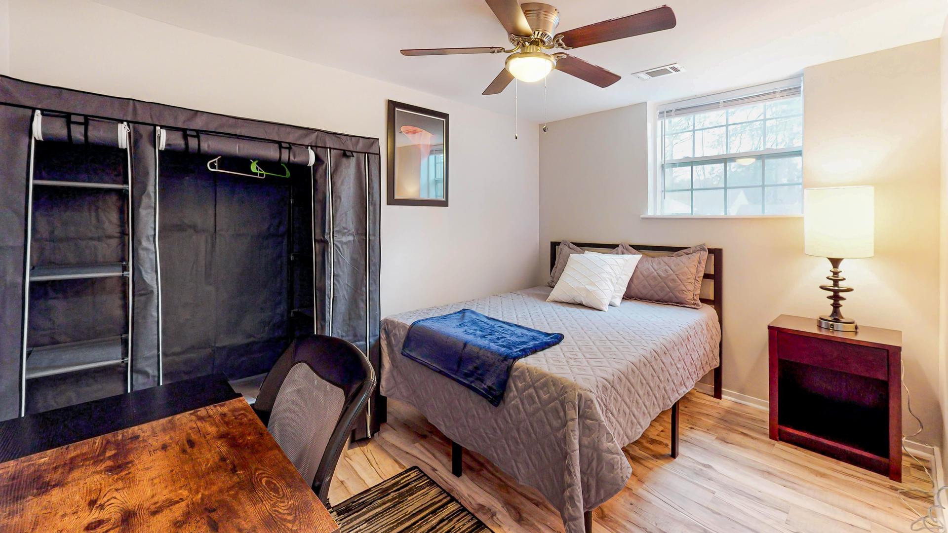 bedroom, detected: ceiling fan, bed, window blind