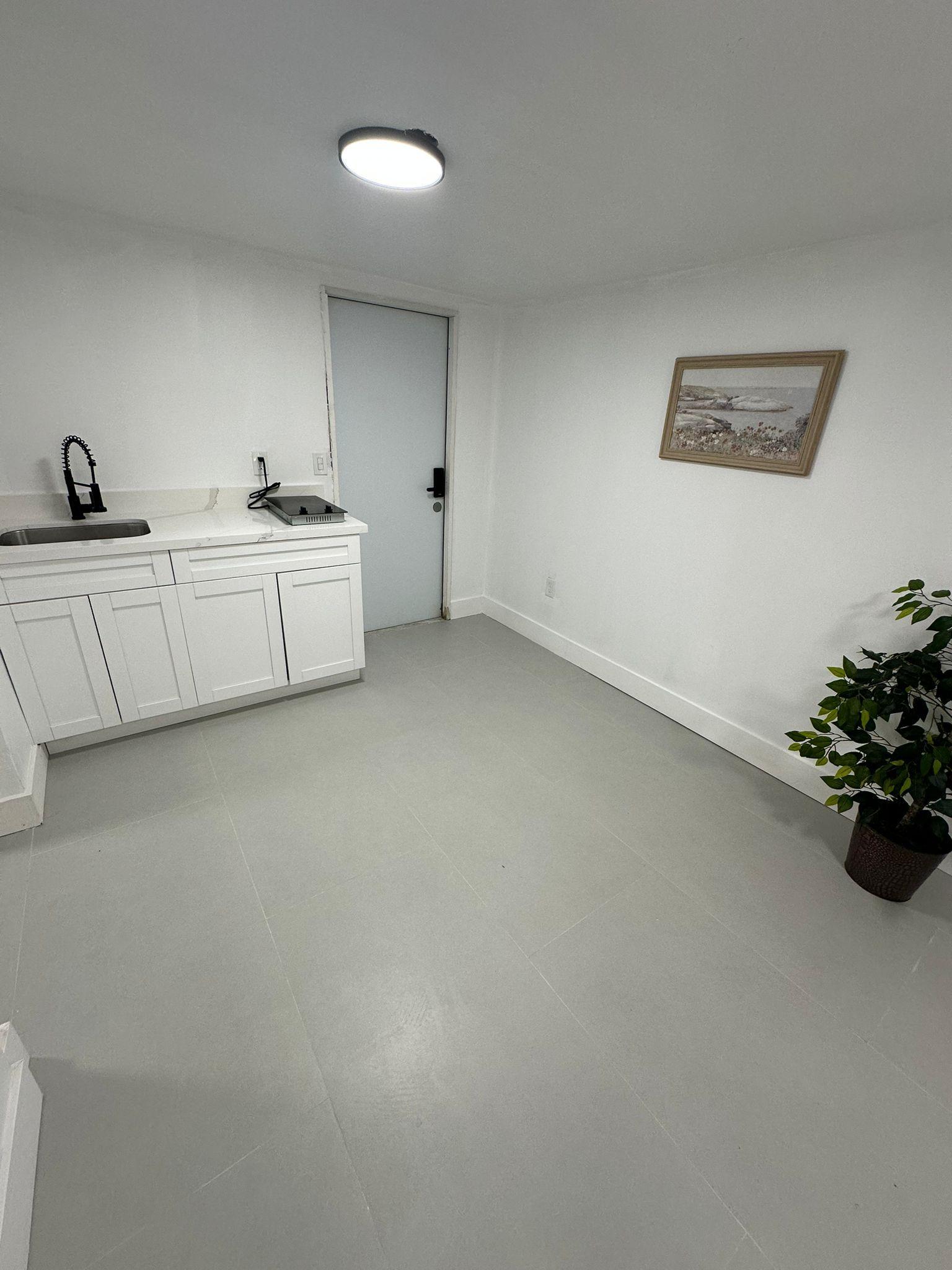Sink, stove fridge