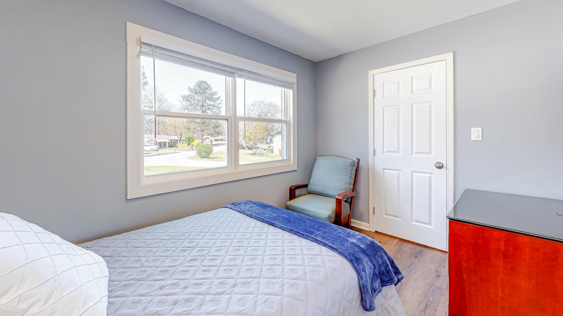 bedroom, detected: bed