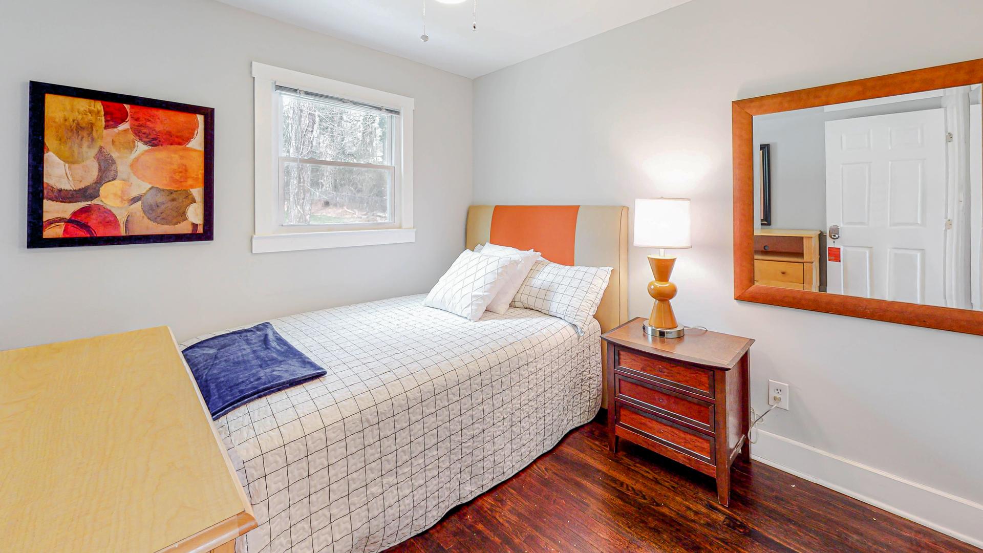 bedroom, detected: ceiling fan, bed, window blind