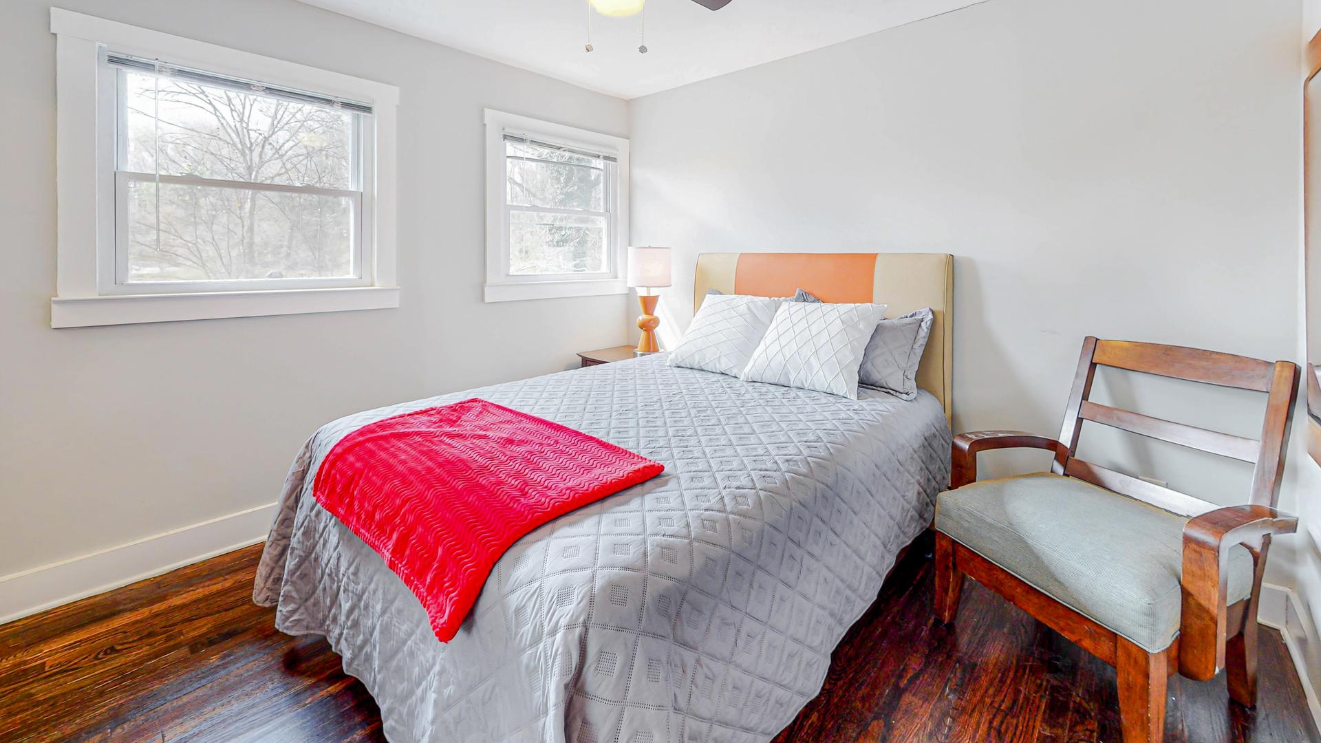 bedroom, detected: ceiling fan, bed, window blind