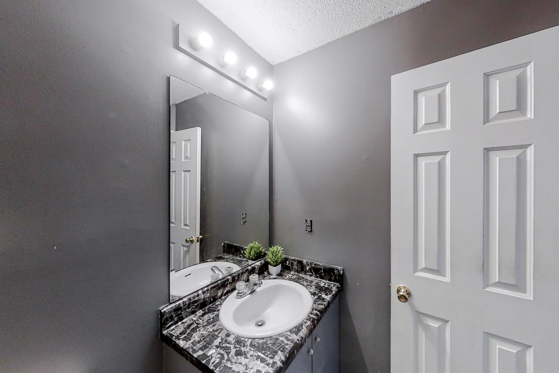 bathroom, detected: