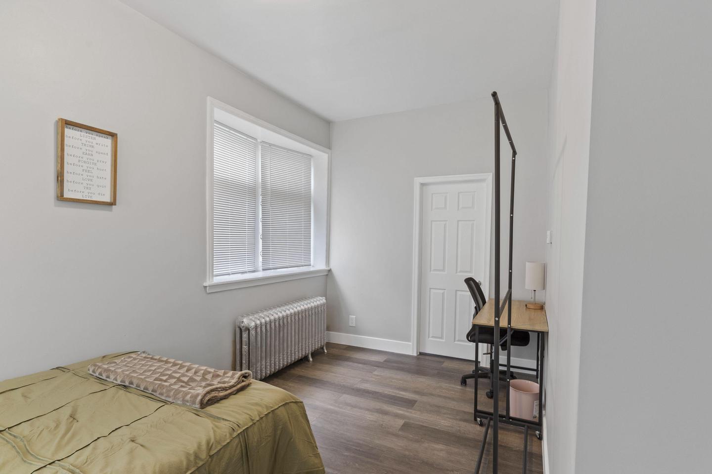 bedroom