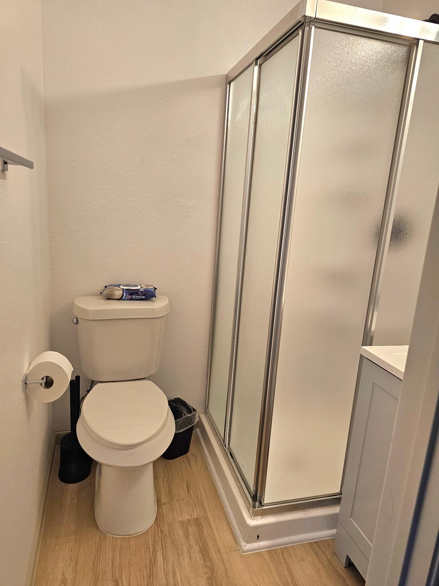 Room 3 Bathroom