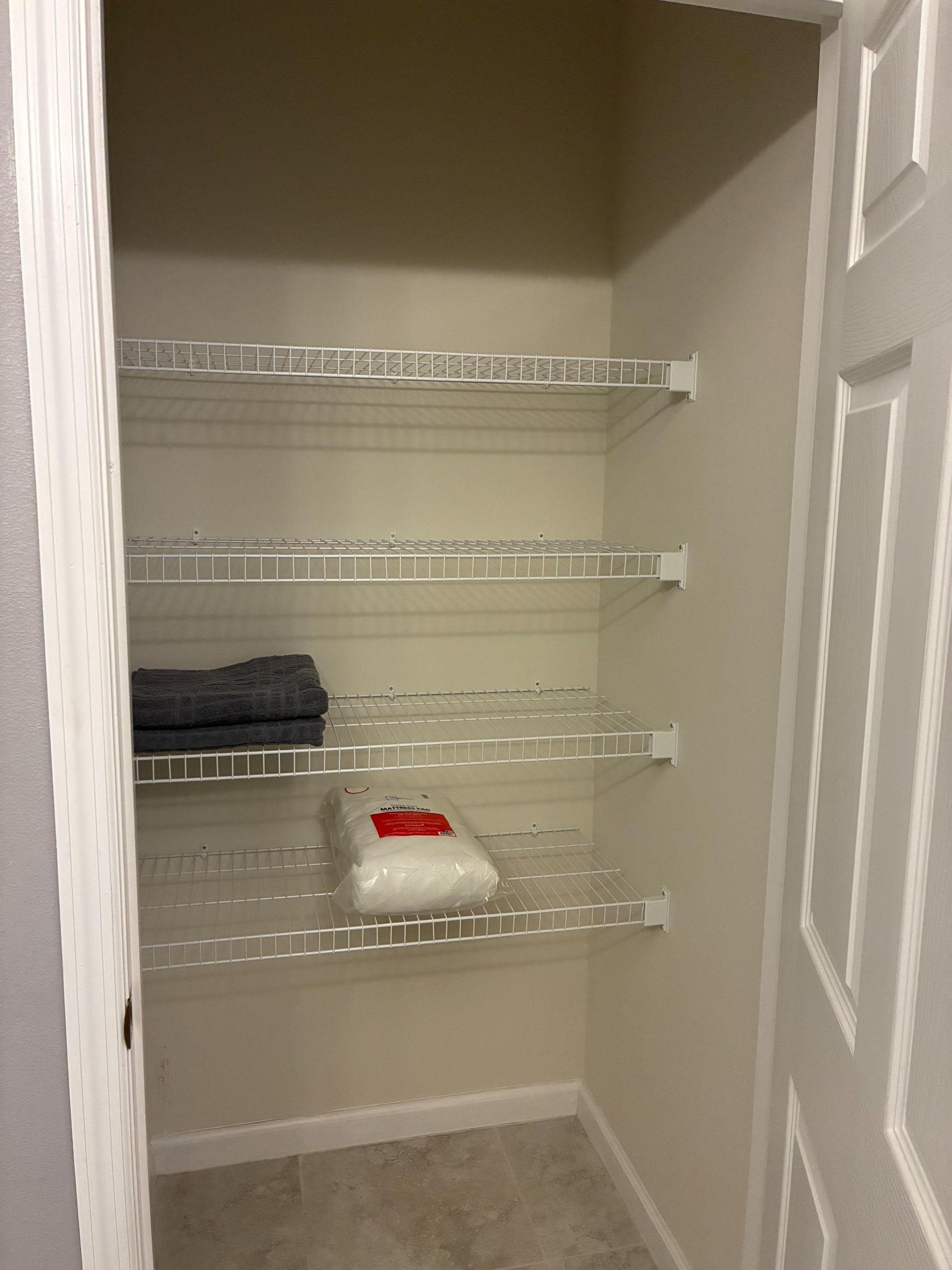 Room2: Private linen closet
