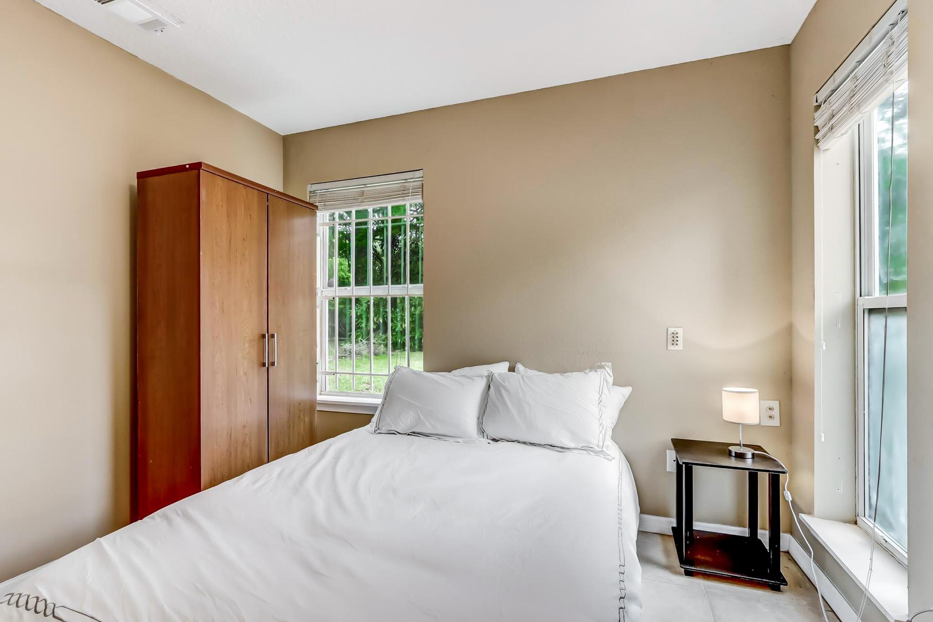 bedroom, detected: bed